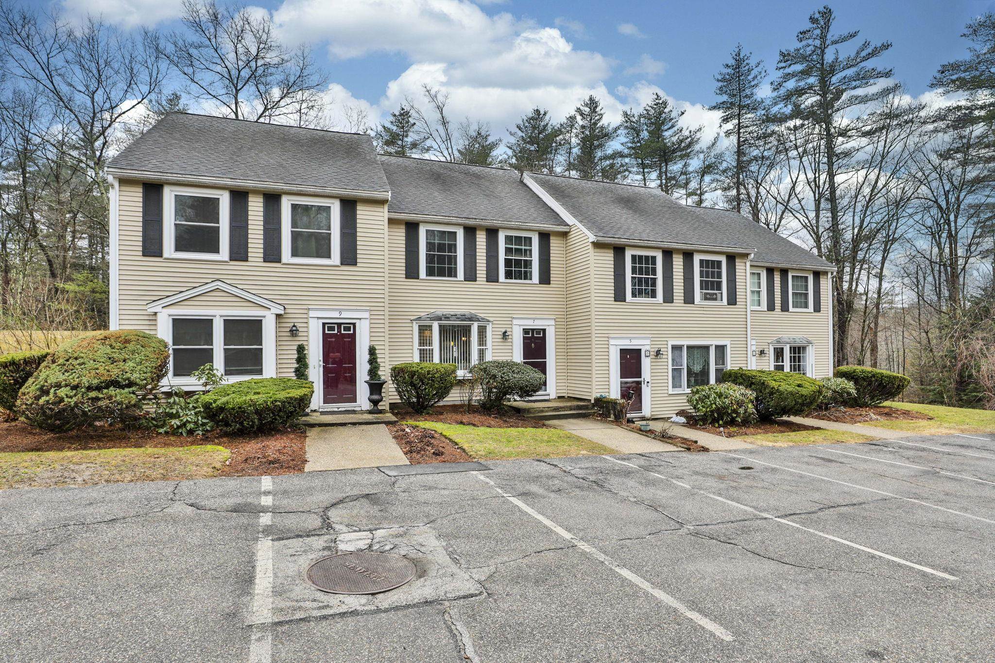 Photo of 7 Franconia Drive Merrimack NH 03054