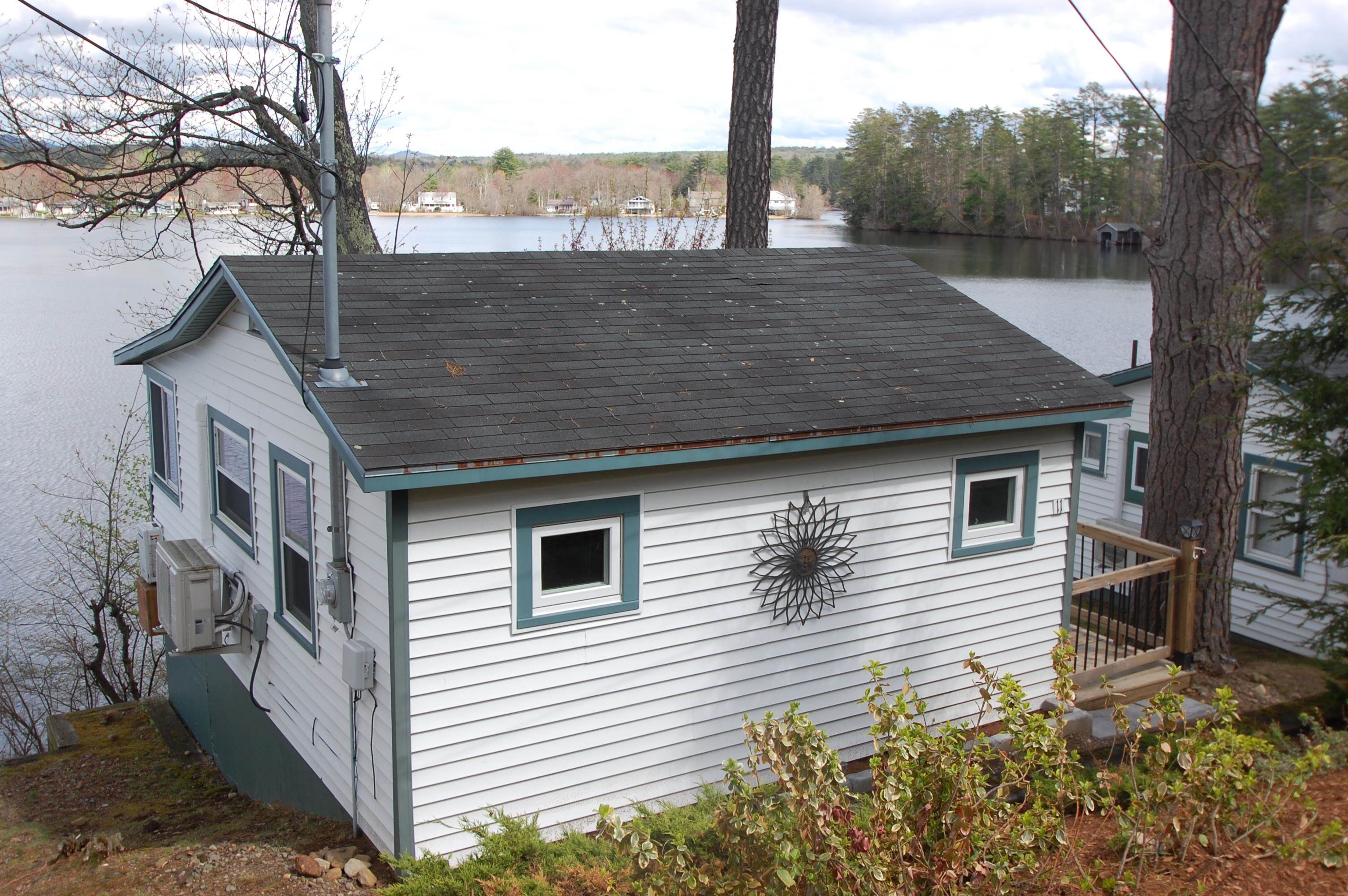 Photo of 885 Laconia Road Tilton NH 03276