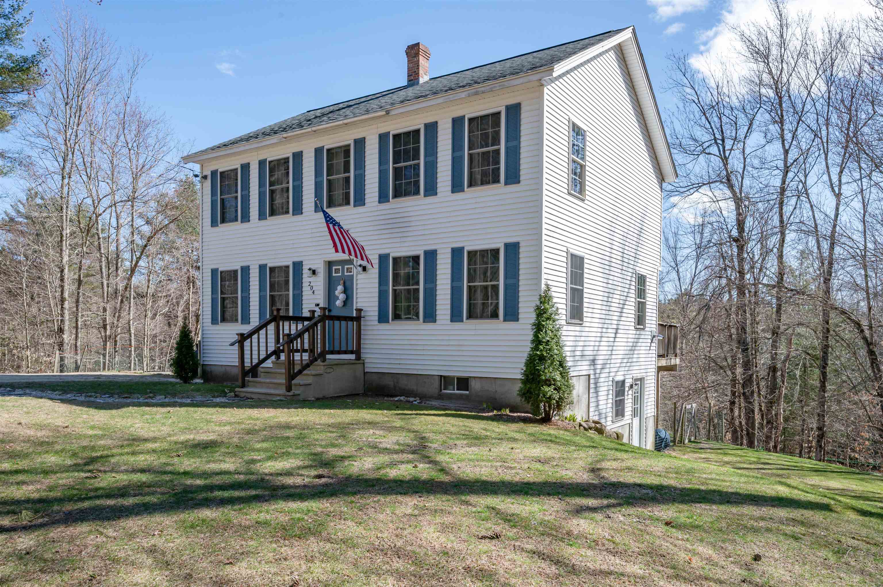 Photo of 204 Hubbard Pond Road New Ipswich NH 03071