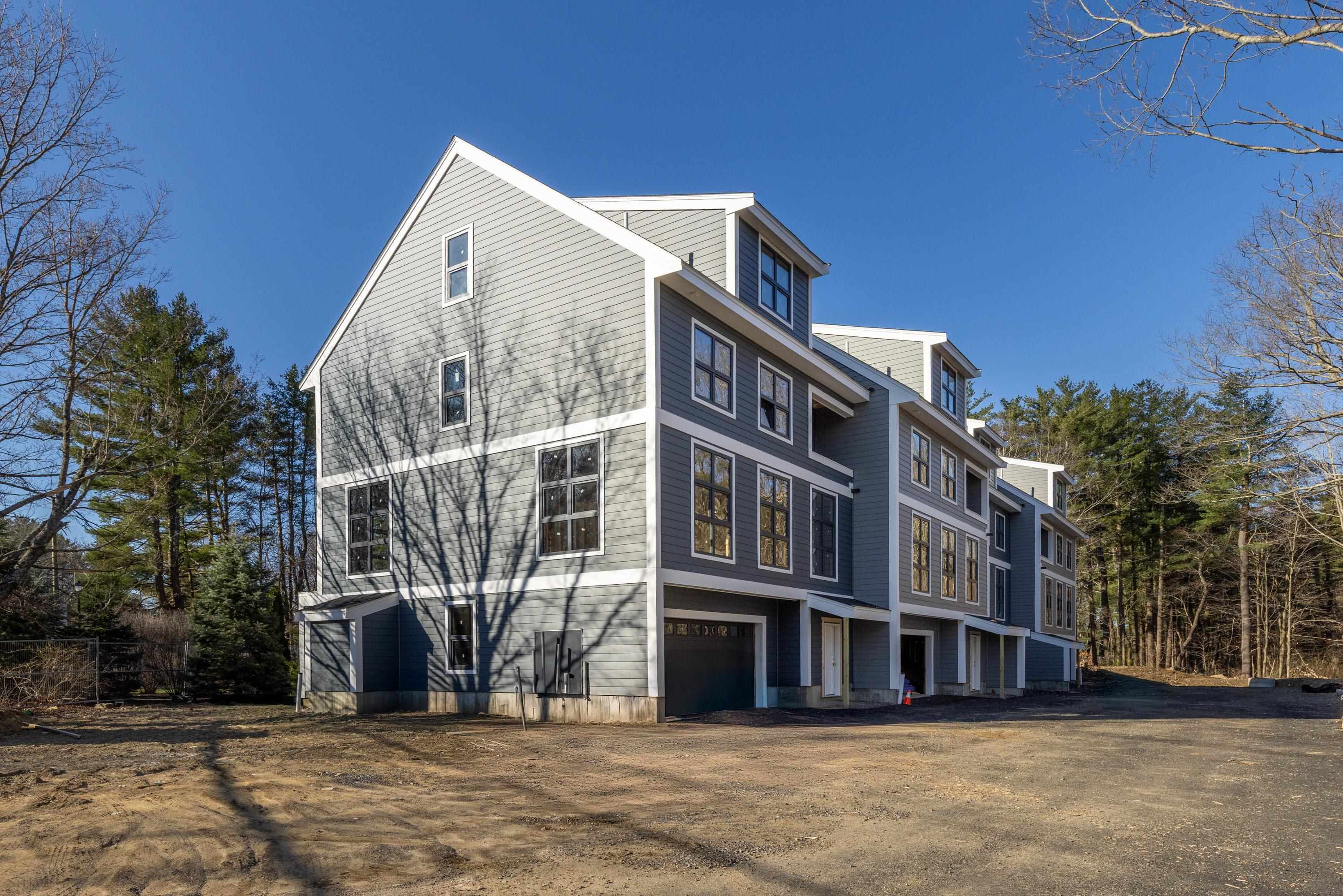 Photo of 1155 Sagamore Avenue, Portsmouth, NH 03801
