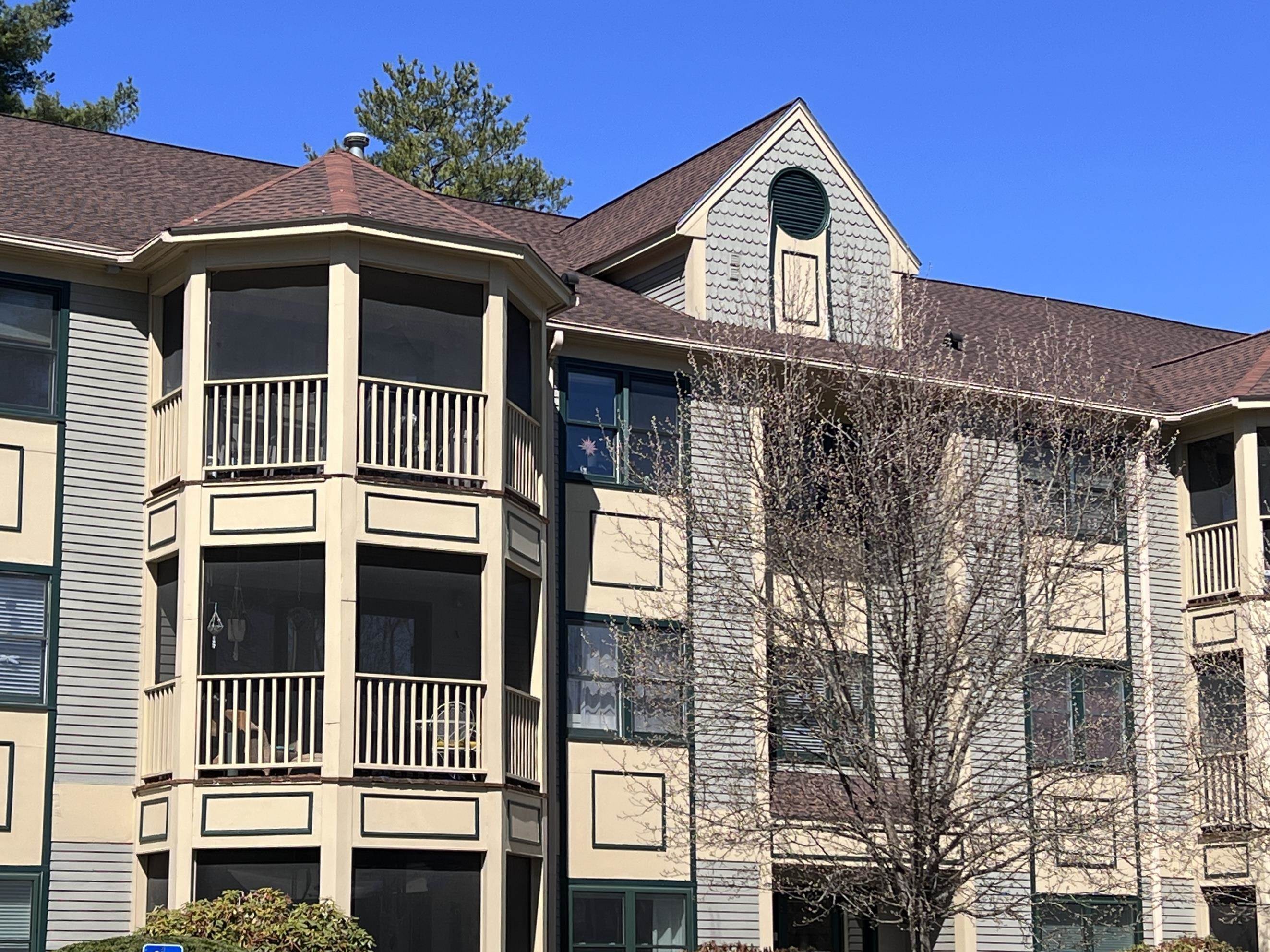 MLS 5036415: 3 Bartemus Trail-Unit 208, Nashua NH