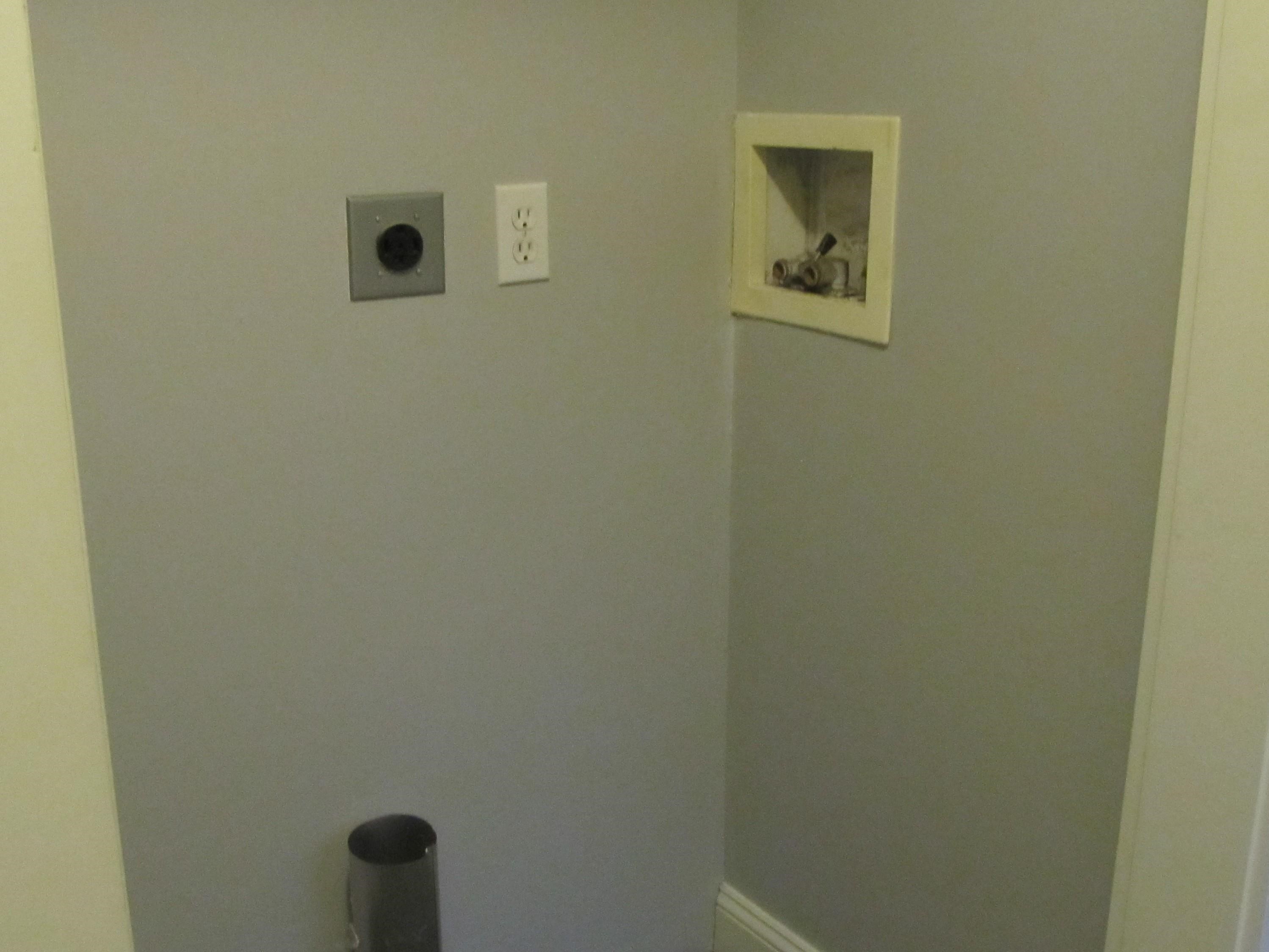 2nd Floor Washer Dryer Hookup 23015980
