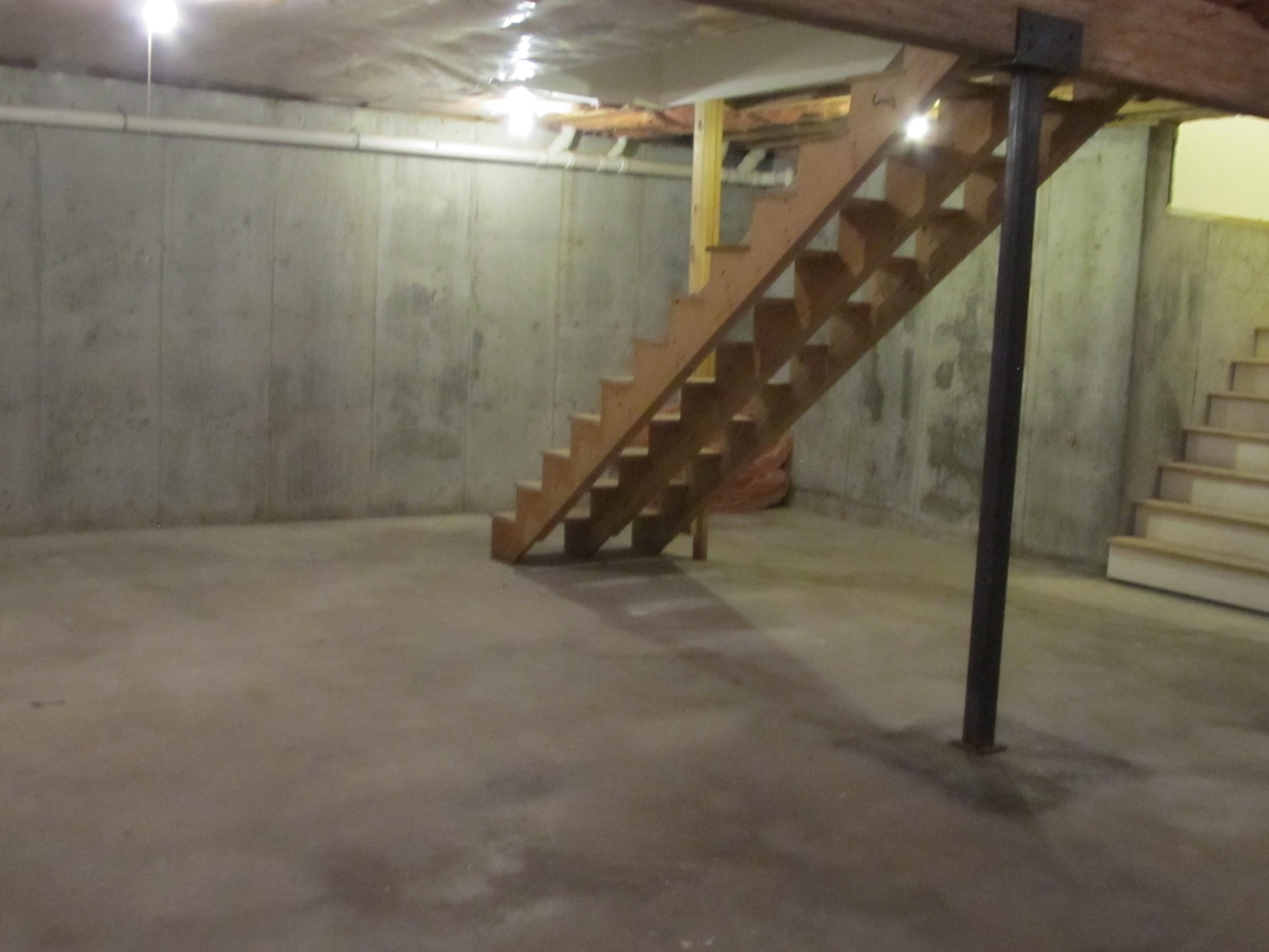 Basement 2 23015987