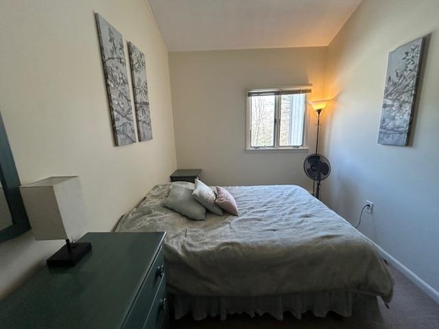 Bedroom 23036311