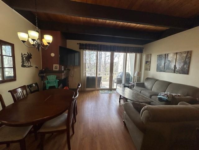 First floor Living/Dining Area 23036306