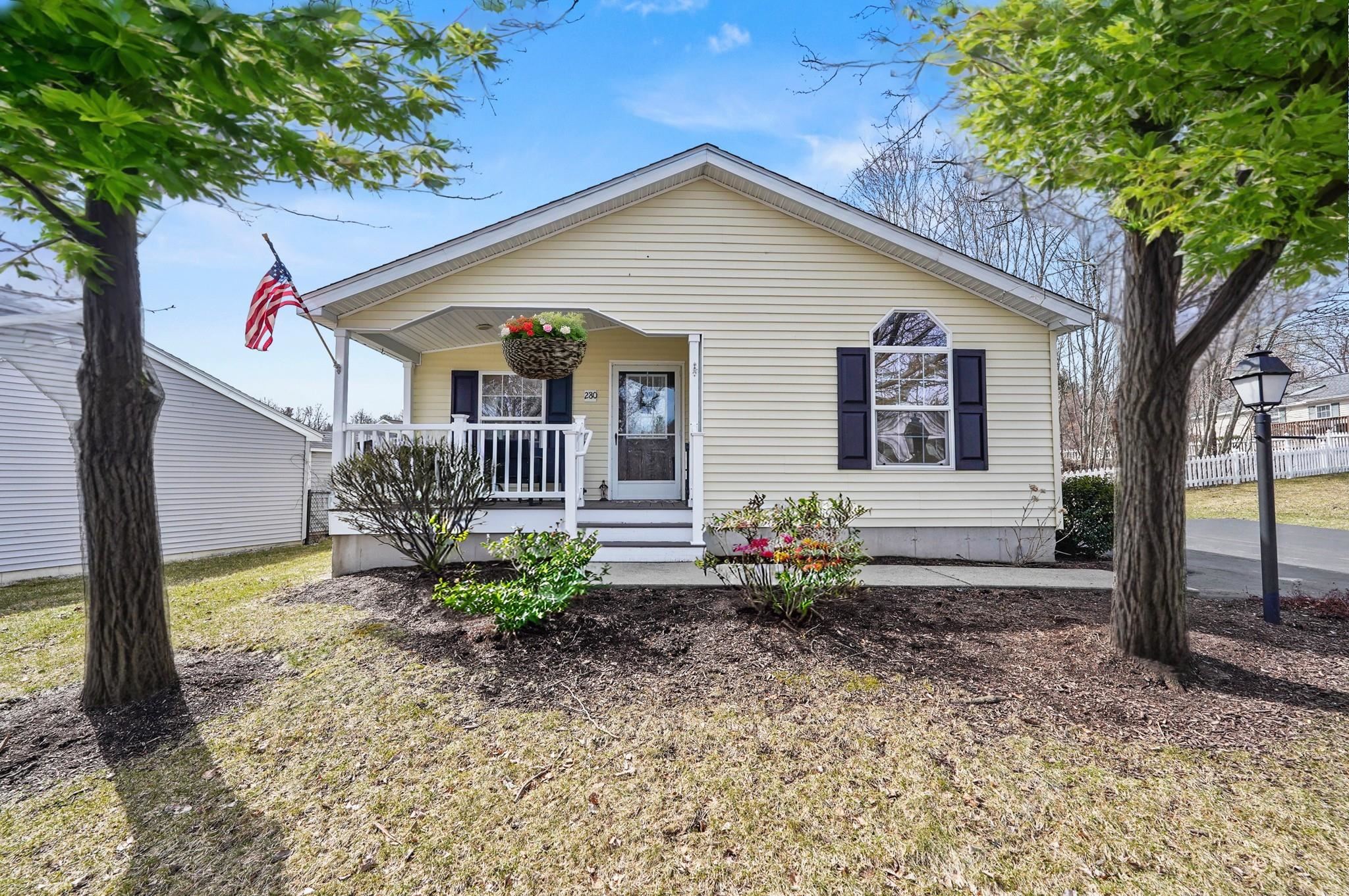 MANCHESTER NH Homes for sale