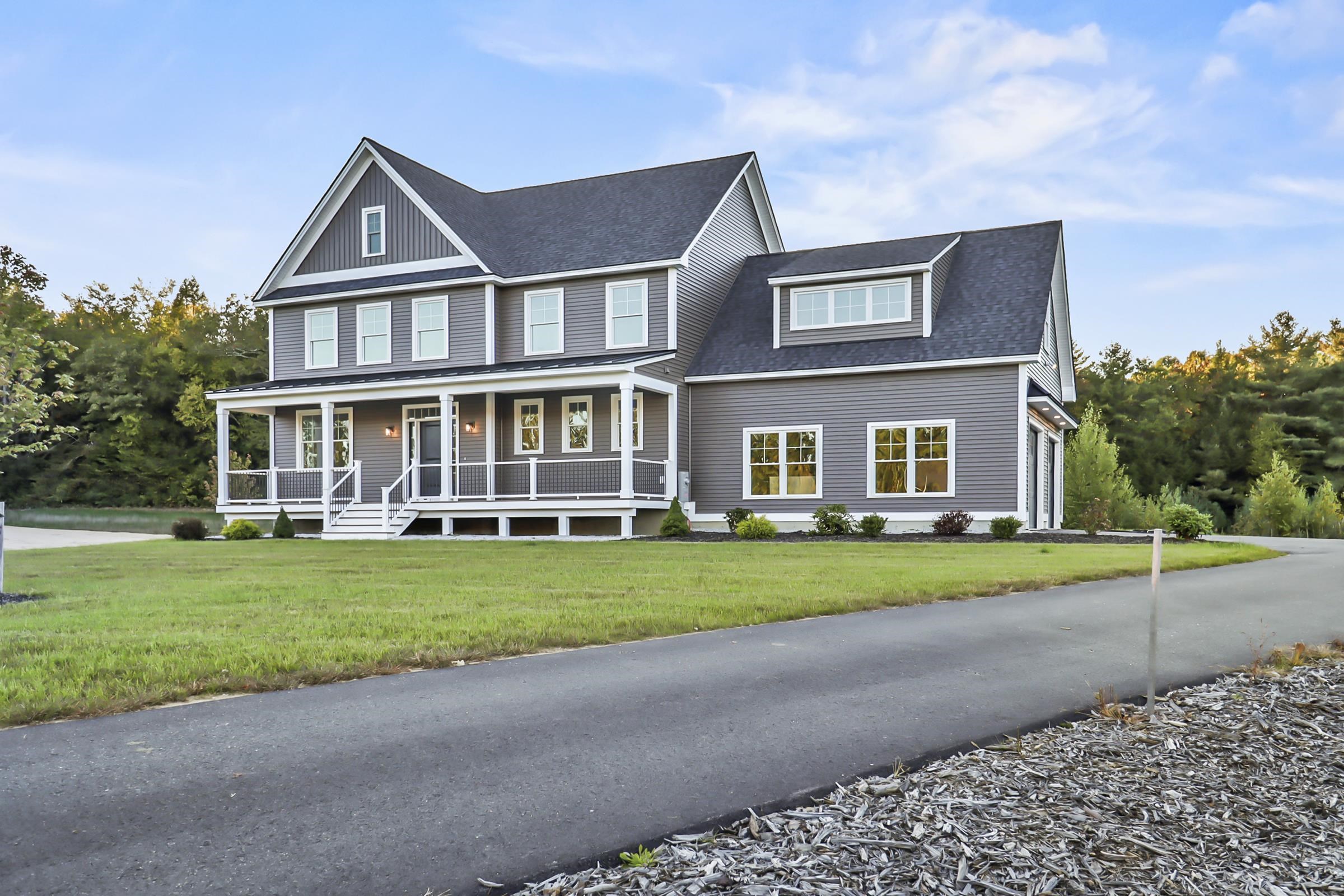 MLS 5037305: 9 Stone Creek Drive, Brentwood NH