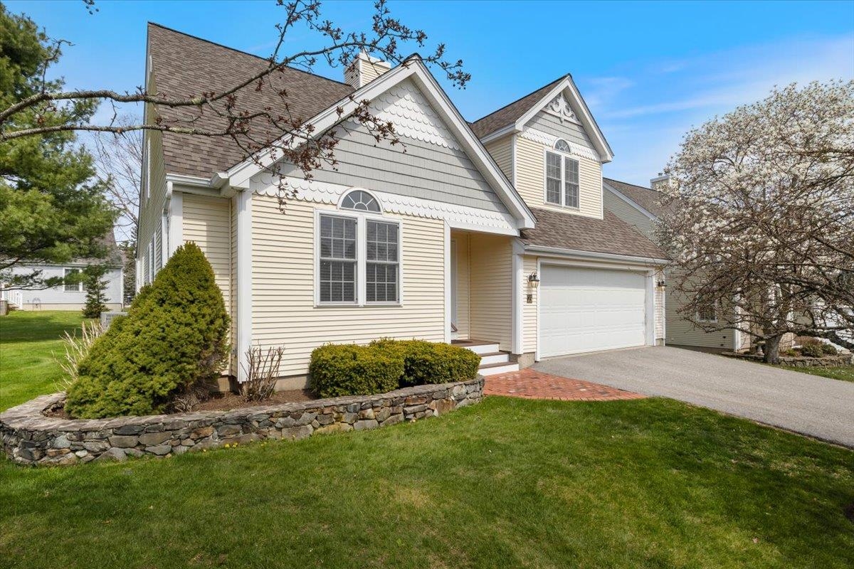 MLS 5037432: 23 Hampton Meadows, Hampton NH