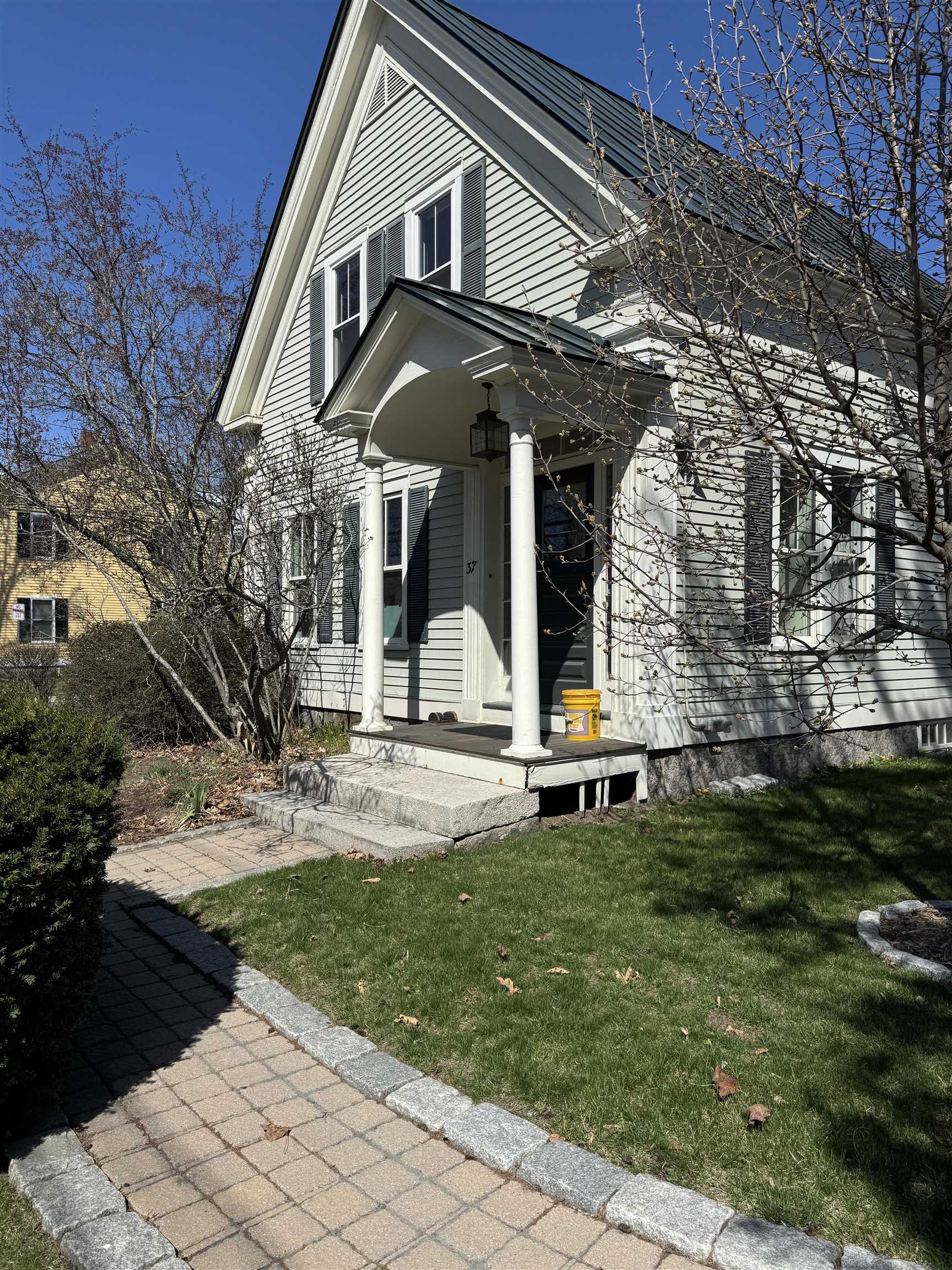Lebanon NH Commercial Lease for sale