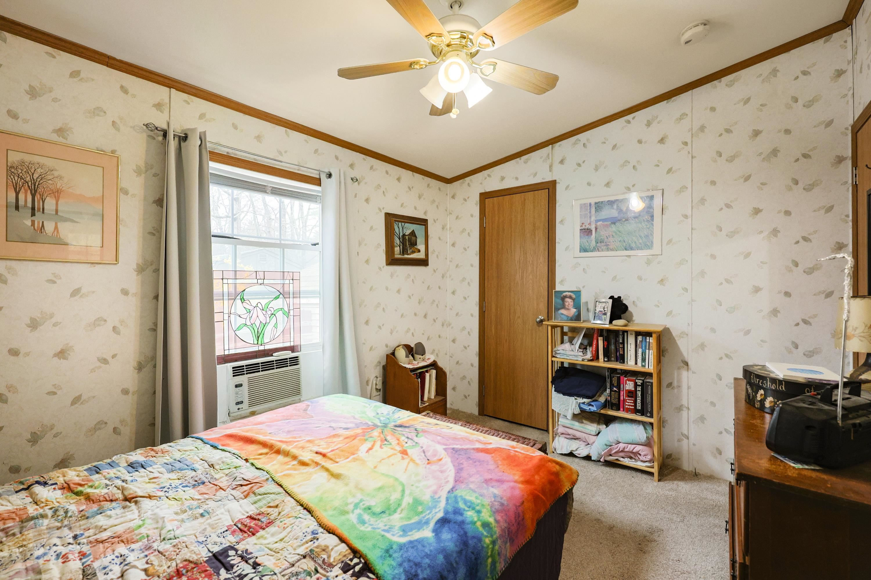 Photo 11 of 20