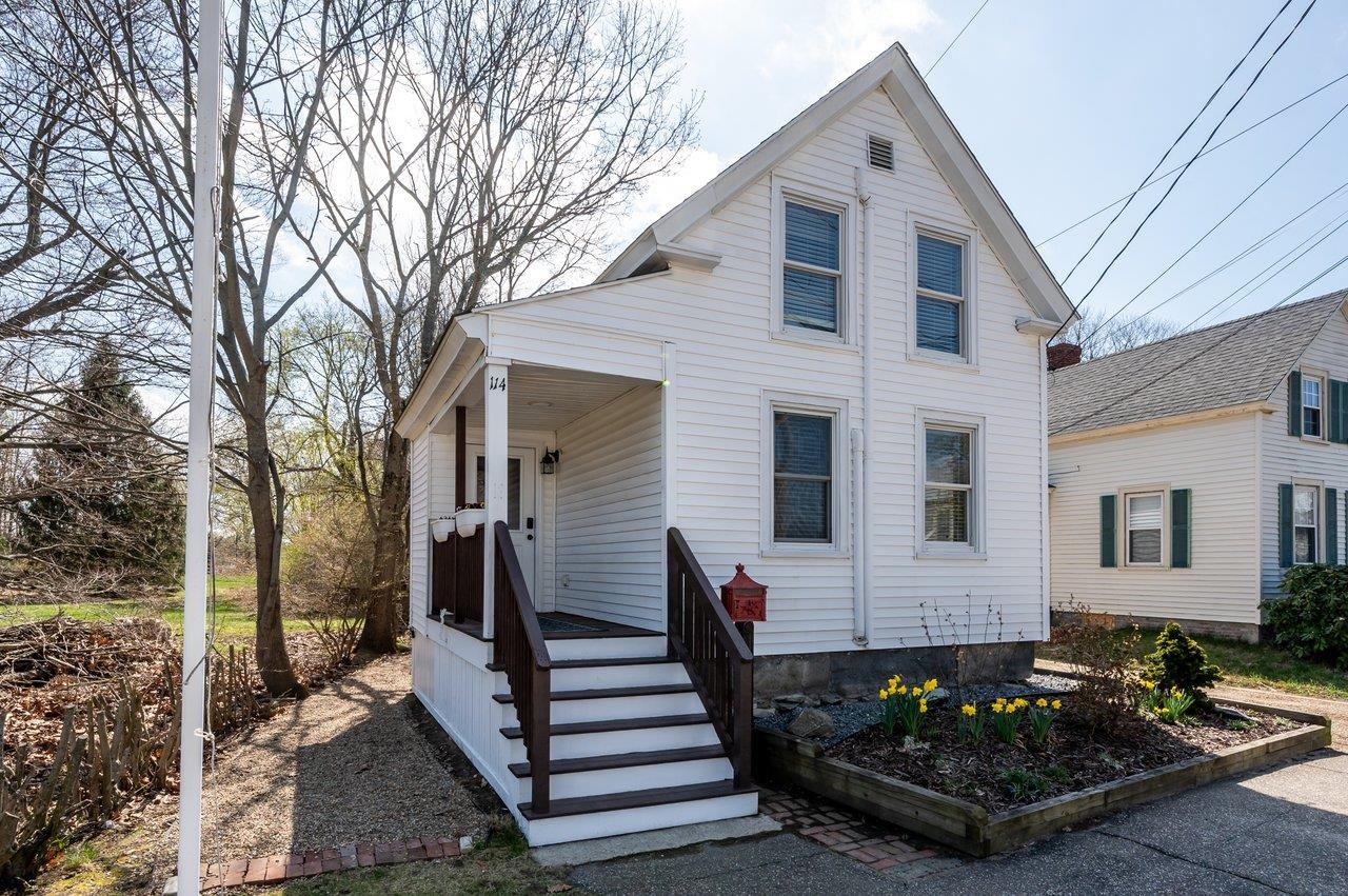 MLS 5037733: 114 Front Street, Exeter NH