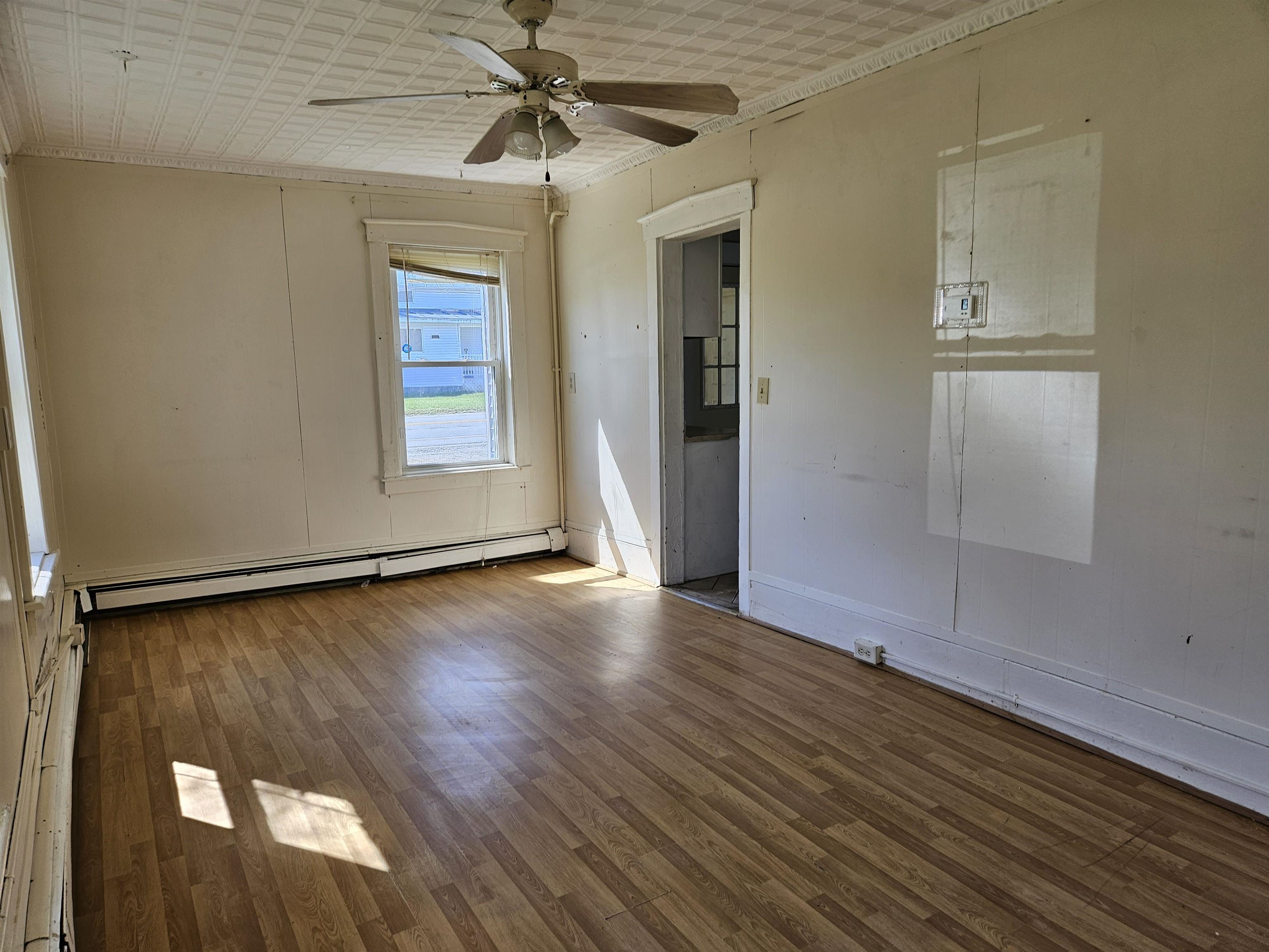 living room 23072844