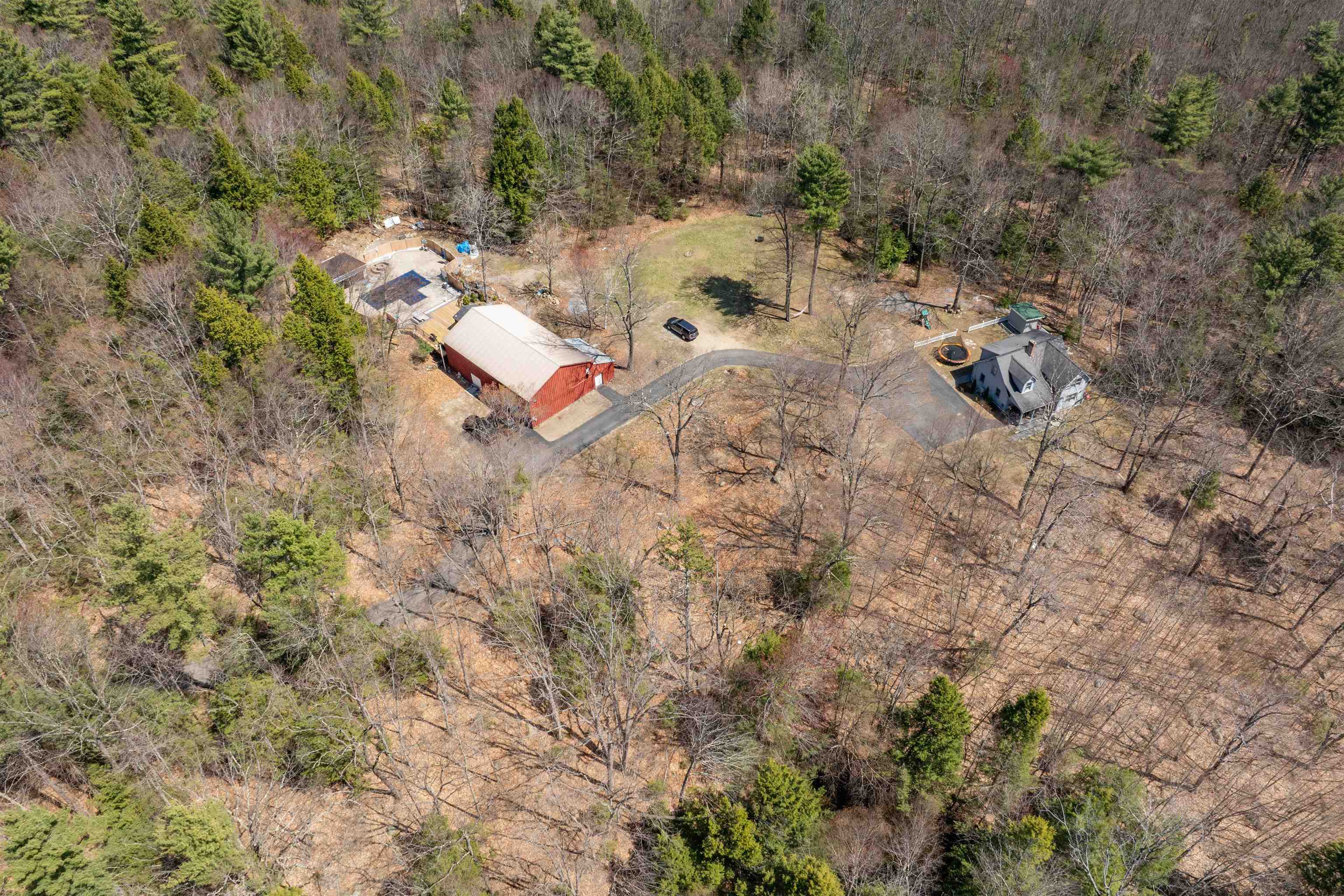 Photo of 95 Sherwood Forest Road Weare NH 03281