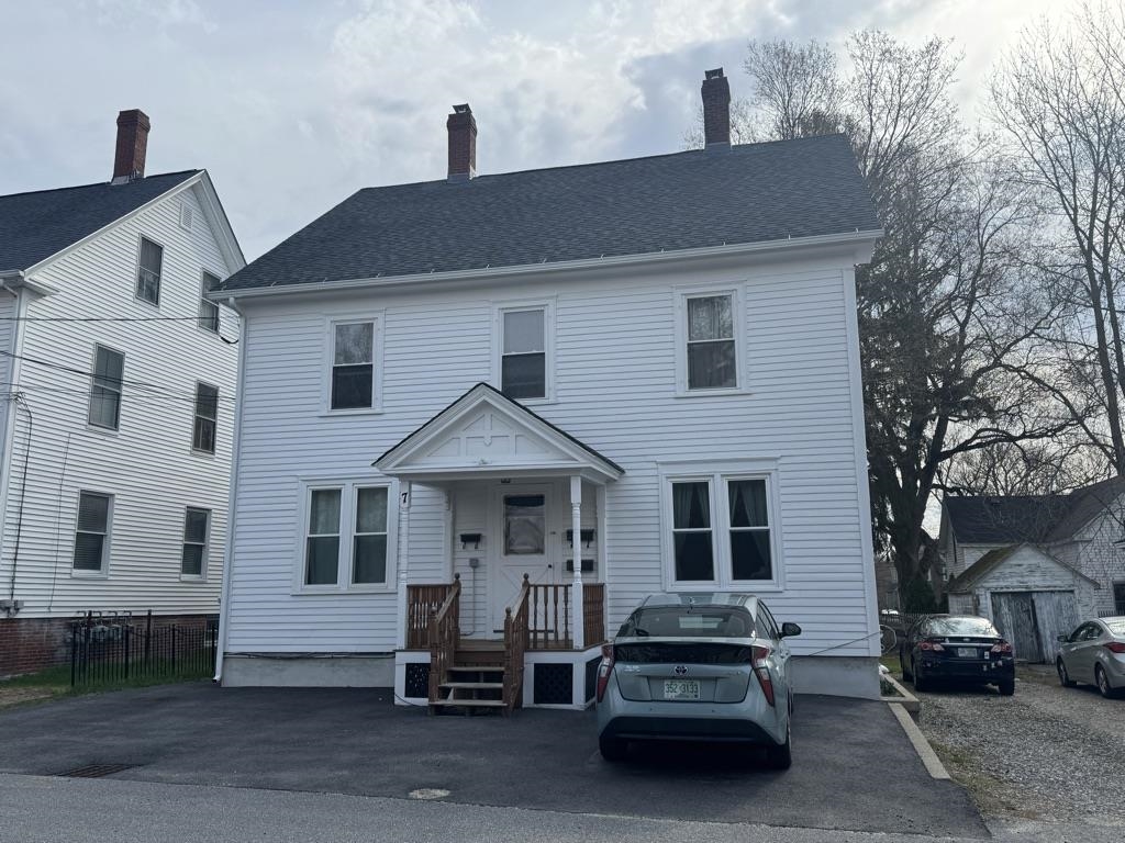MLS 5037952: 7 Tremont Street-Unit 2, Exeter NH