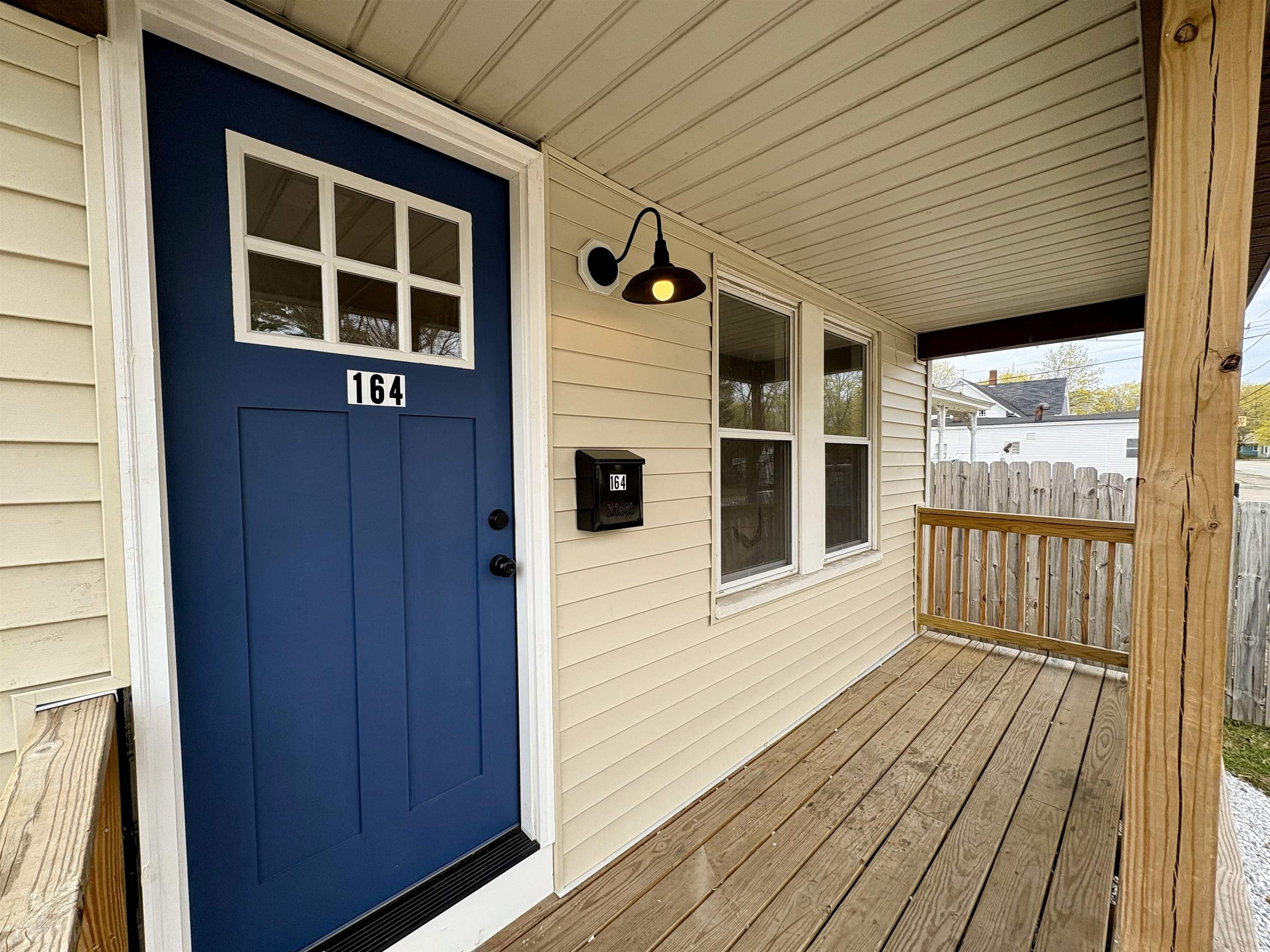 MLS 5038009: 164 Front Street, Exeter NH