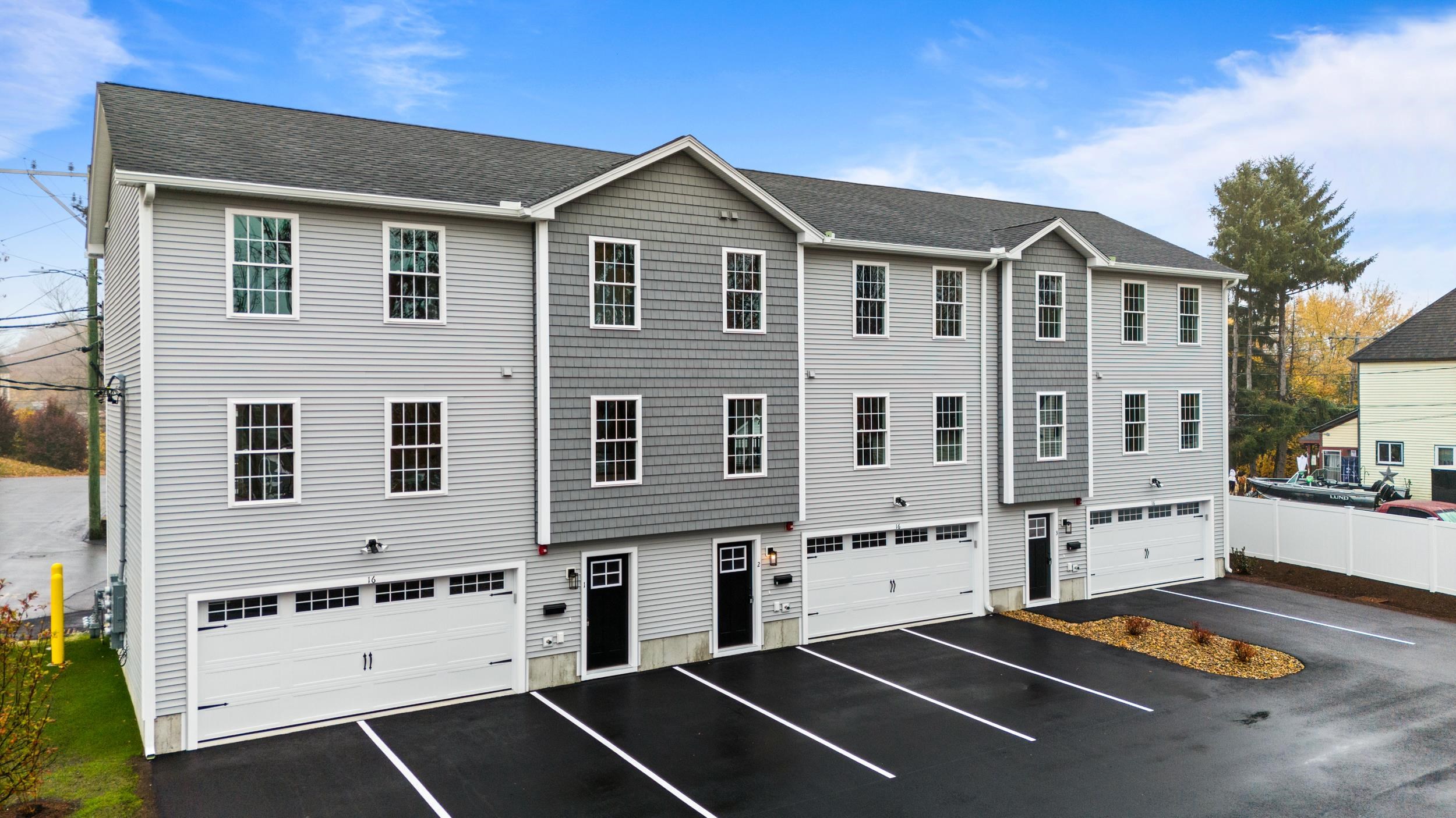 MLS 5038098: 16 Franklin Street, Derry NH