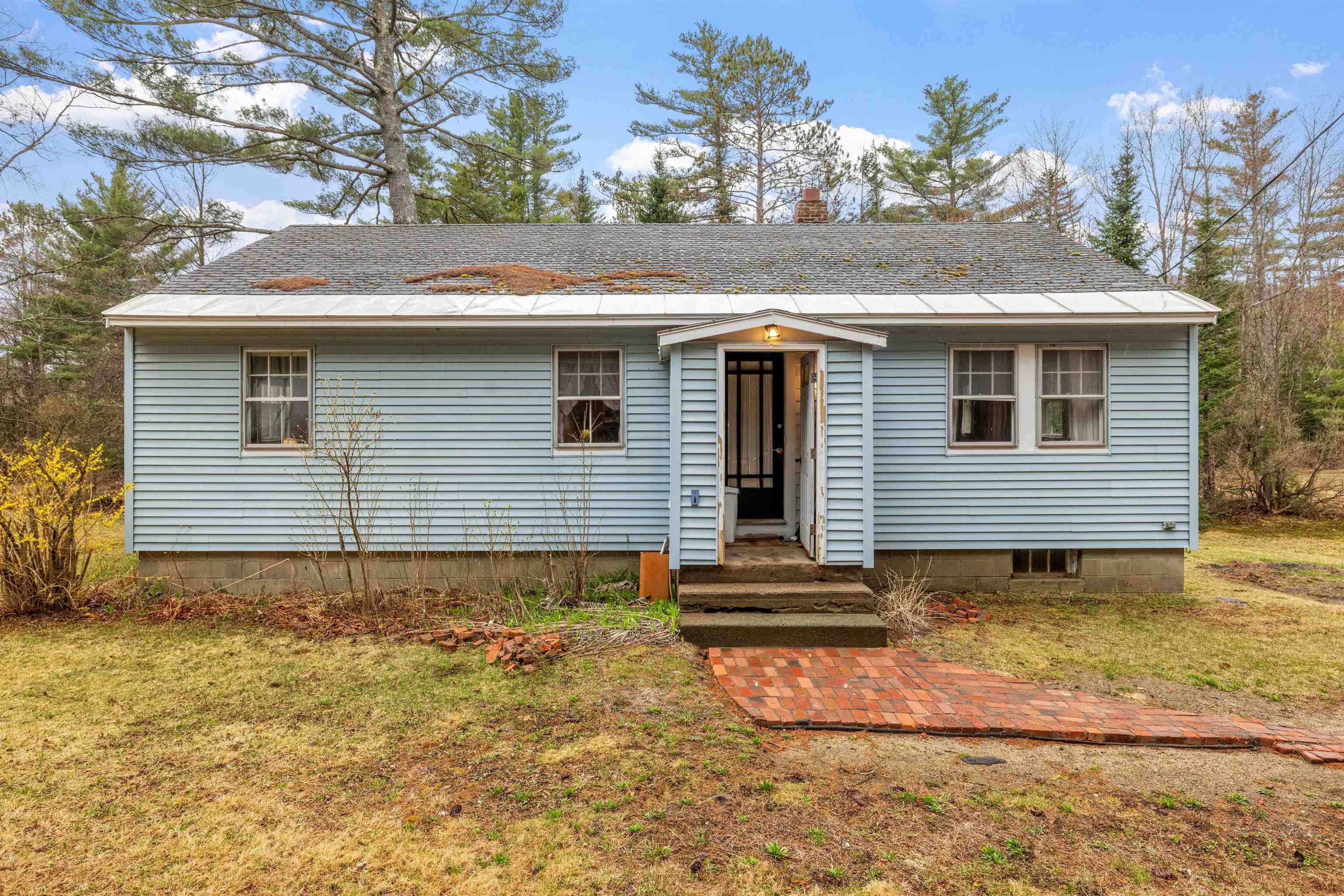 Warren NH Home for sale $250,000 $244 per sq.ft.