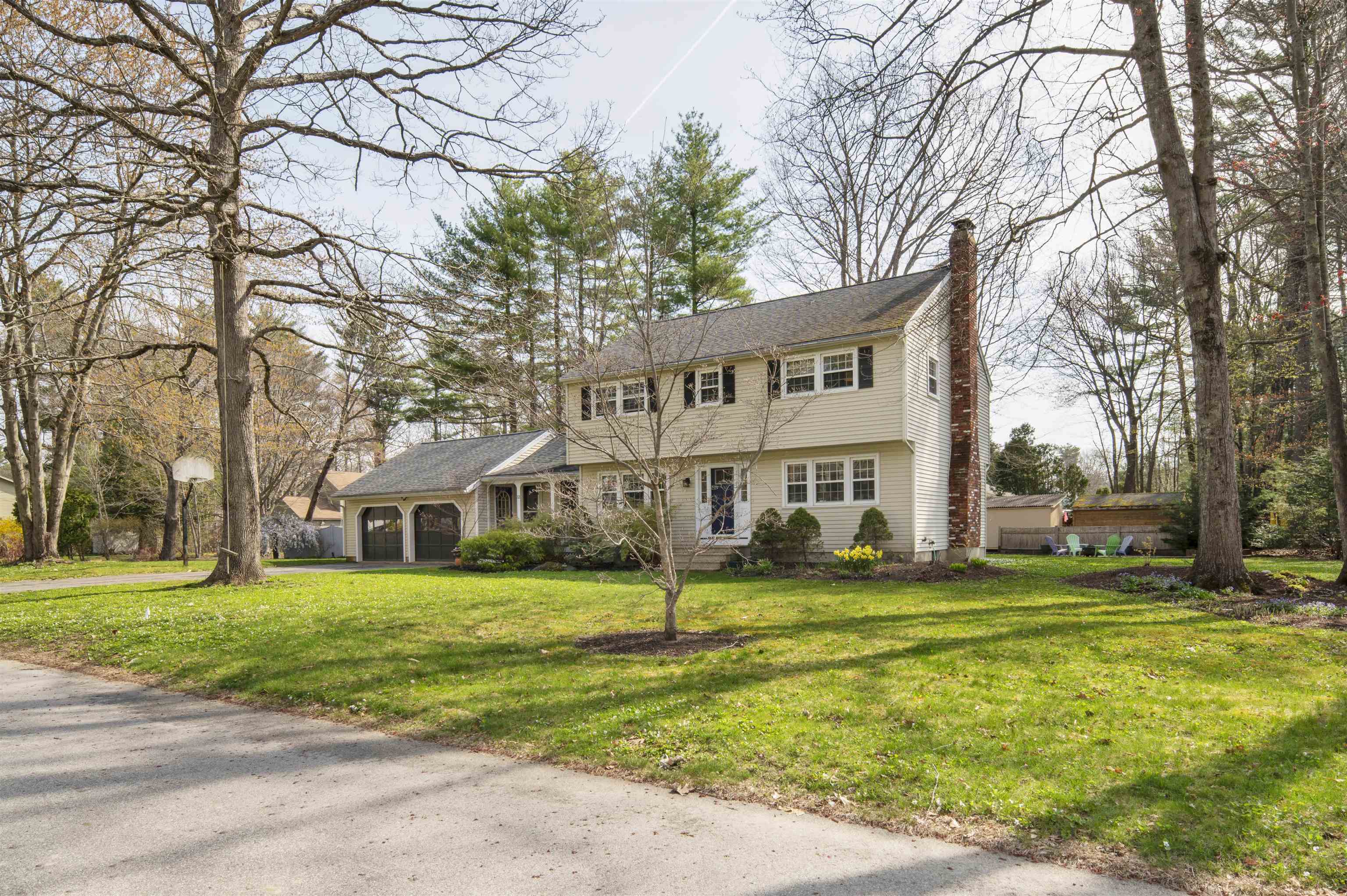 Photo of 12 Thelma Drive Exeter NH 03833
