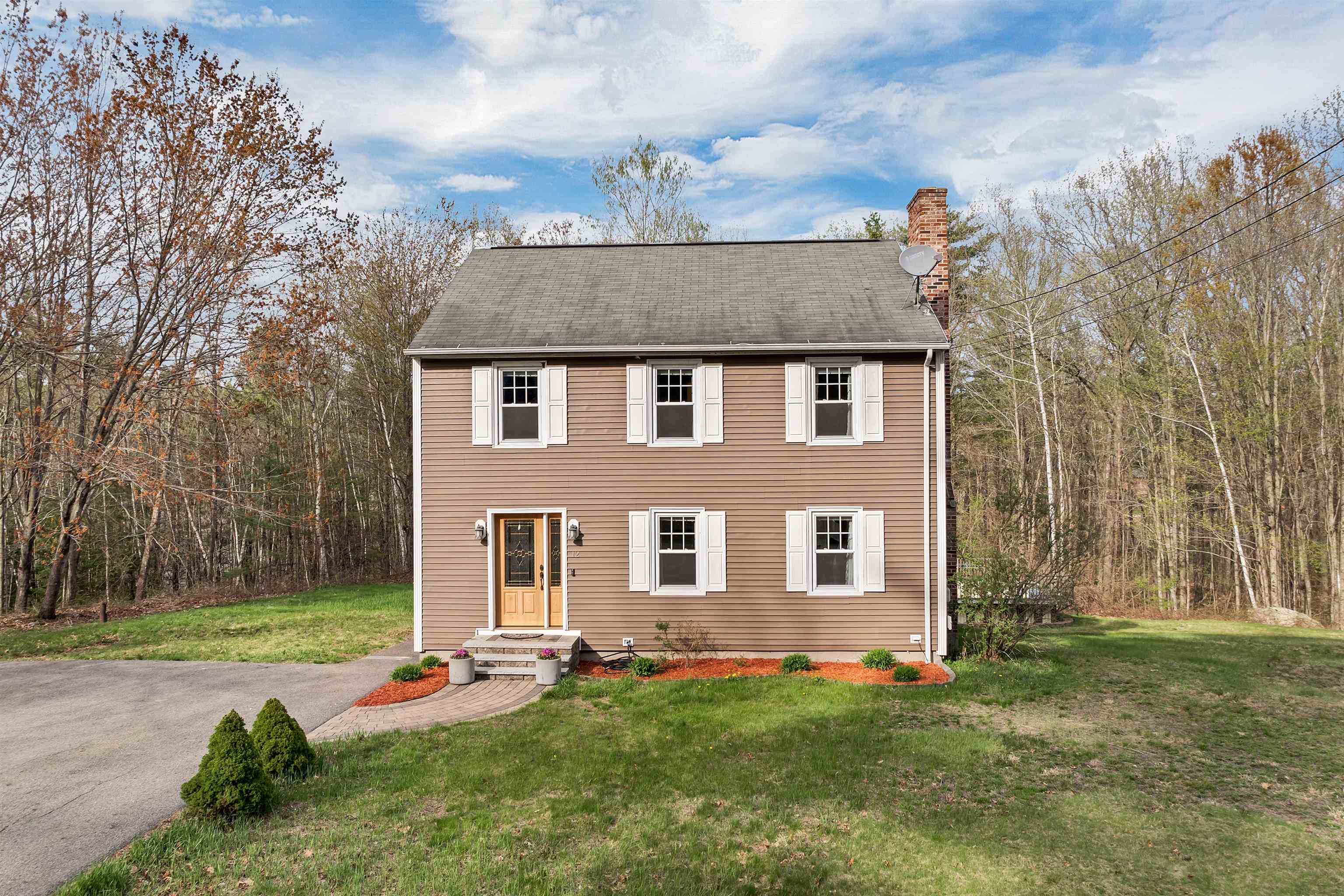 Photo of 12 Sagamore Drive Derry NH 03038
