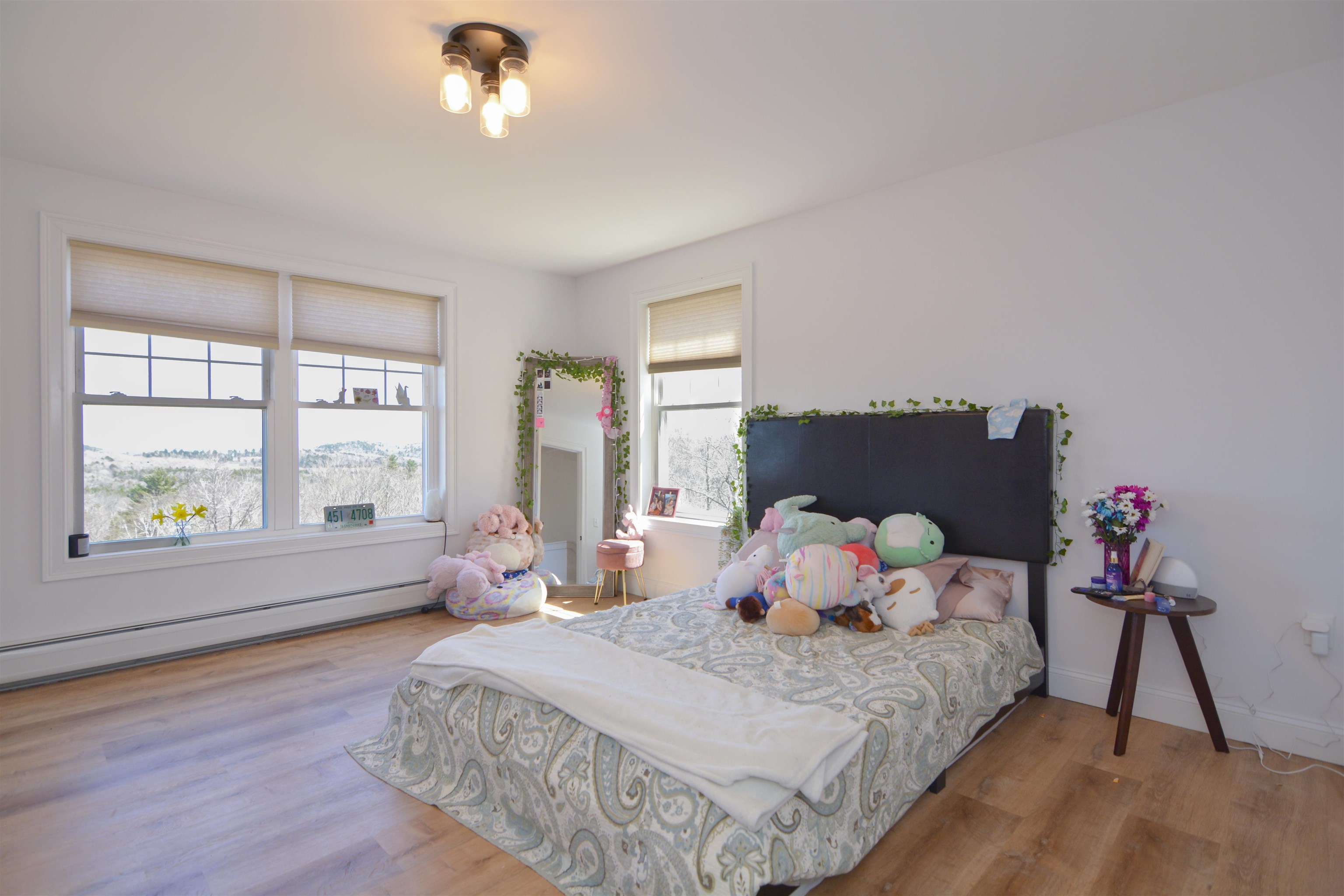 2nd Fl - Bedroom 1 23109852