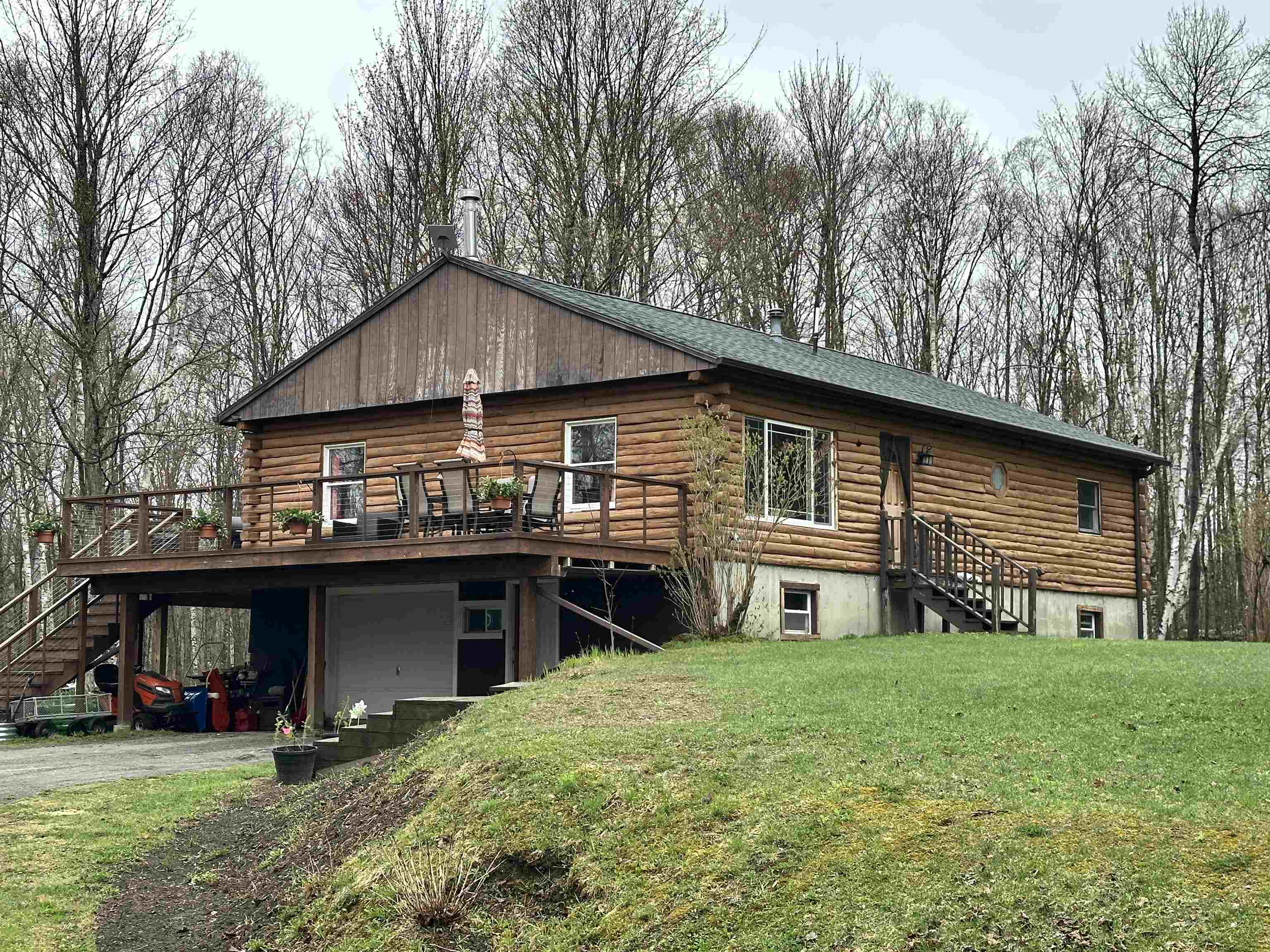 Woodbury VT Home for sale $375,000 $190 per sq.ft.