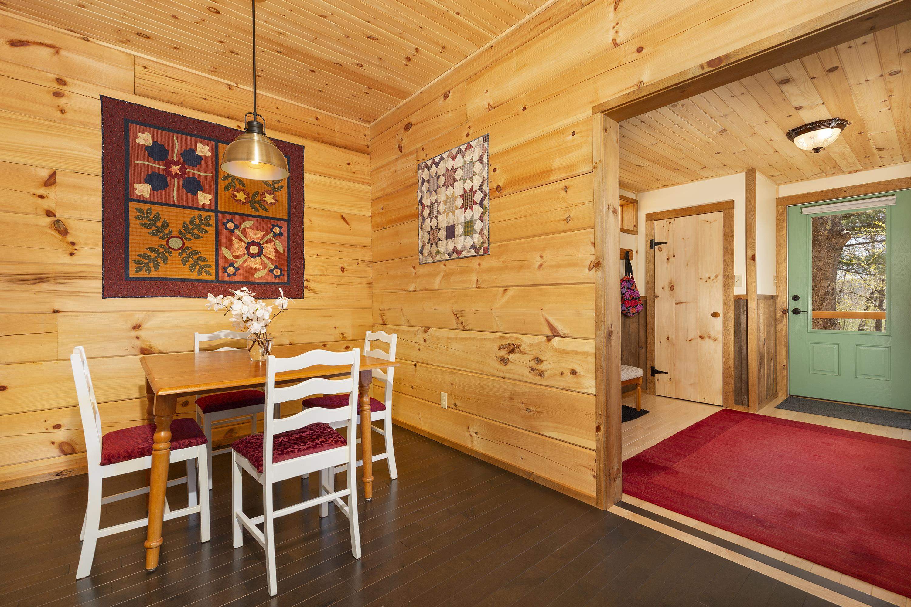 Dining Room 23127563