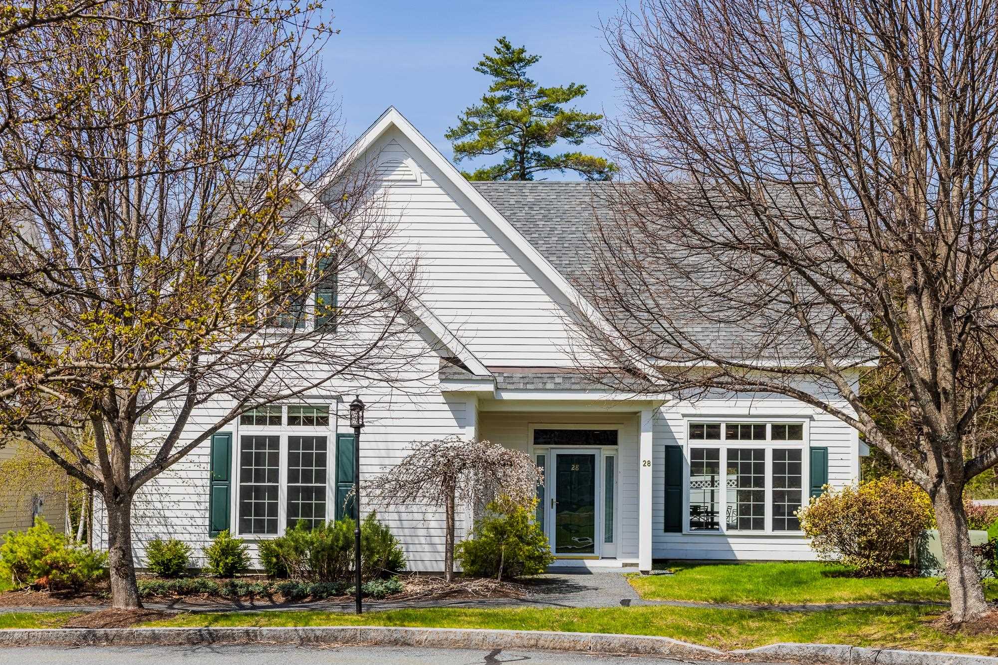HANOVER NH Home for sale $$1,150,000 | $550 per sq.ft.