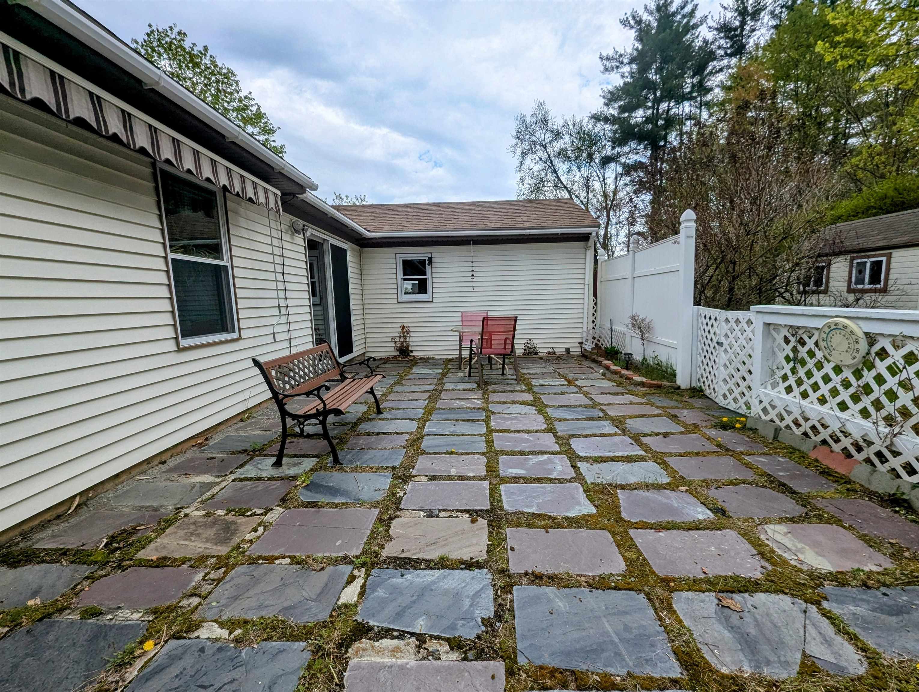 Patio off the Breezway 23145962