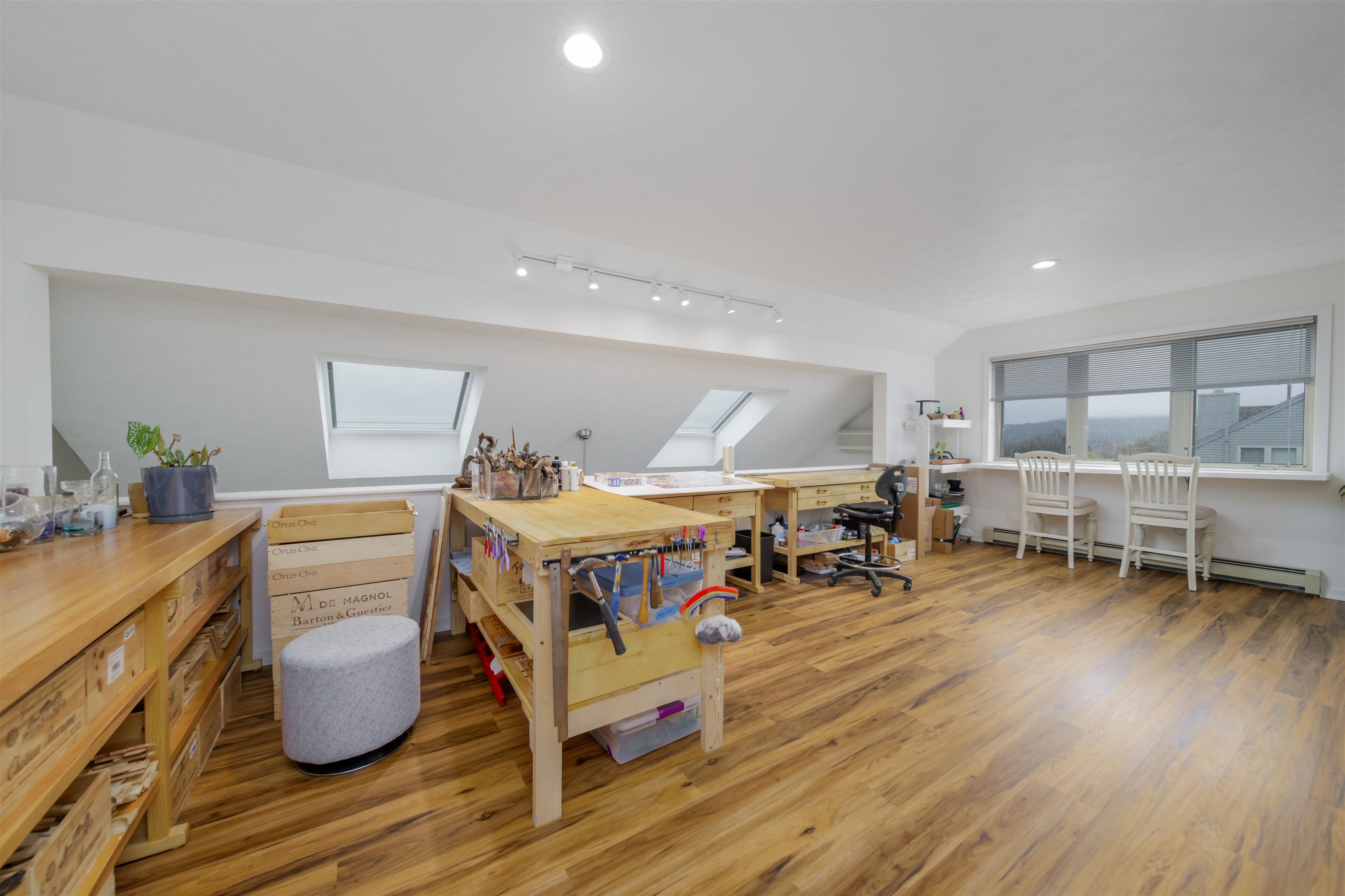 loft overlooking great room