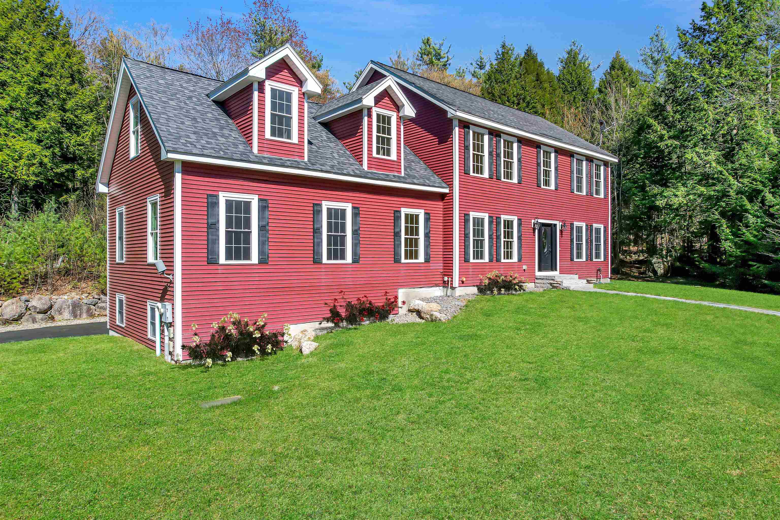 Photo of 59 Monadnock Lane Peterborough NH 03458