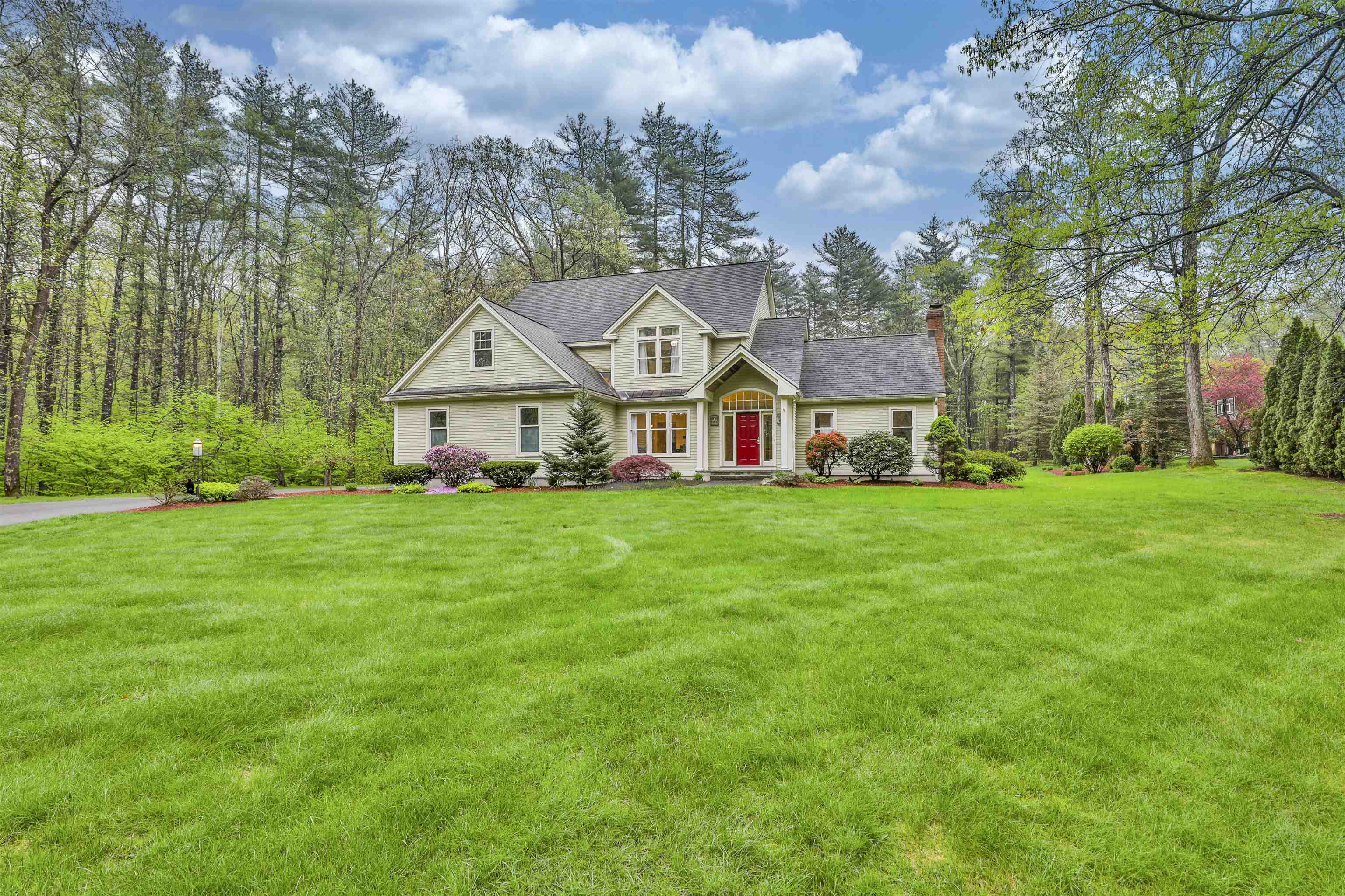 Photo of 35 Nartoff Road Hollis NH 03049