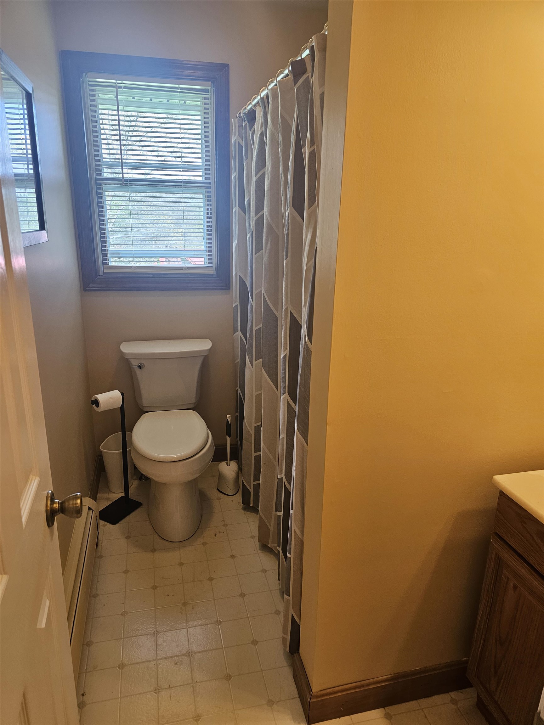 Photo 14 of 25
