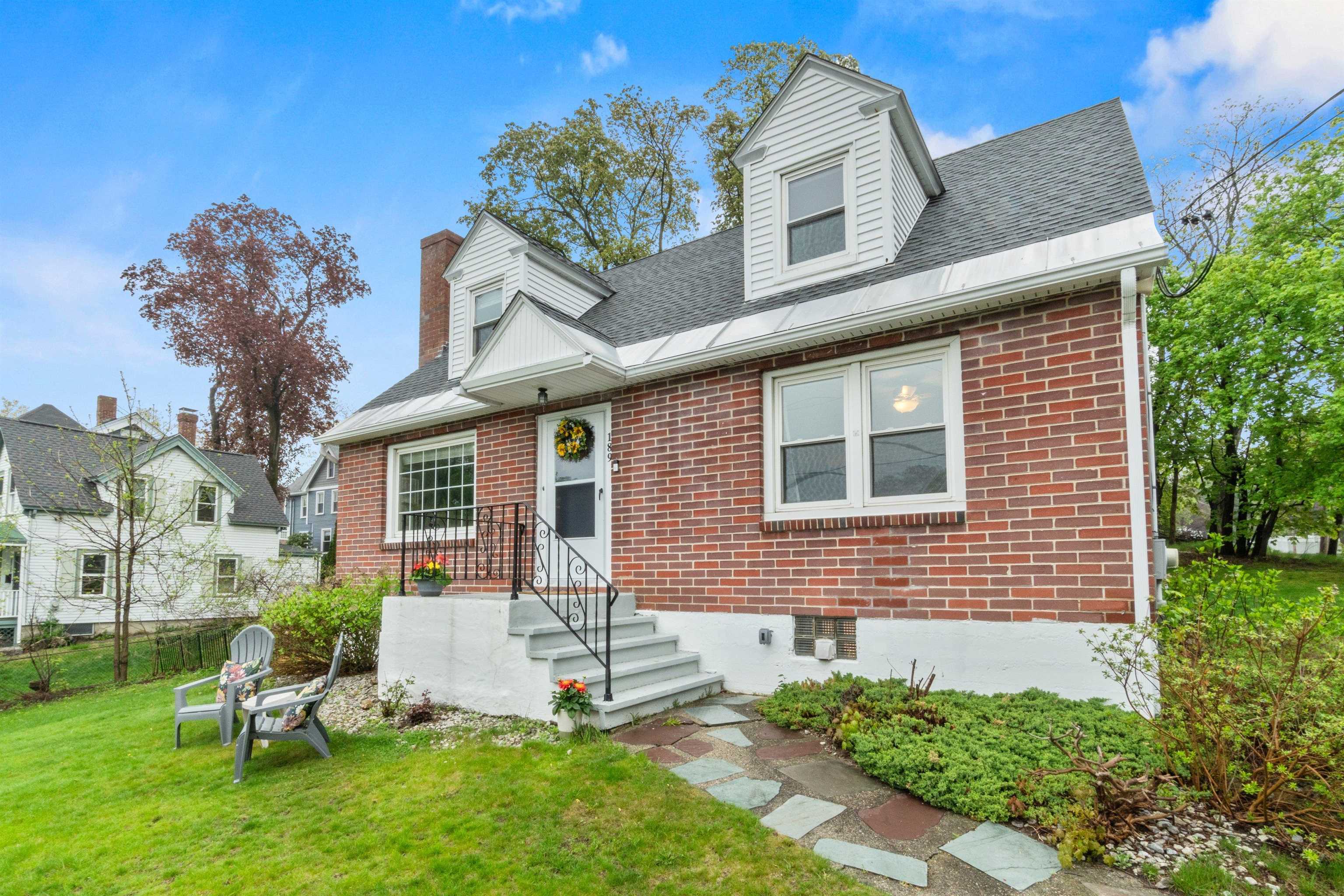 MANCHESTER NH Homes for sale