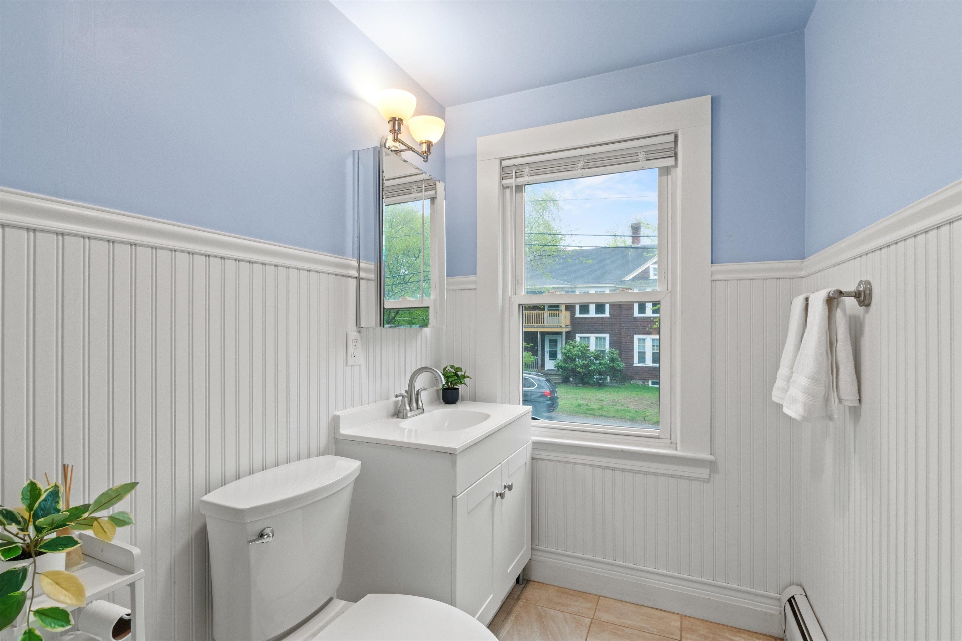 Adorable and newly-refreshed half bath on the first floor! 23152224