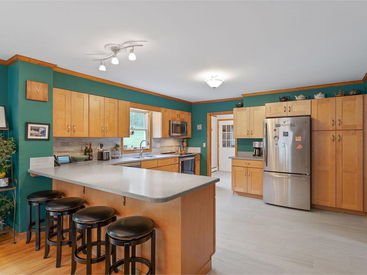 Spacious Kitchen
