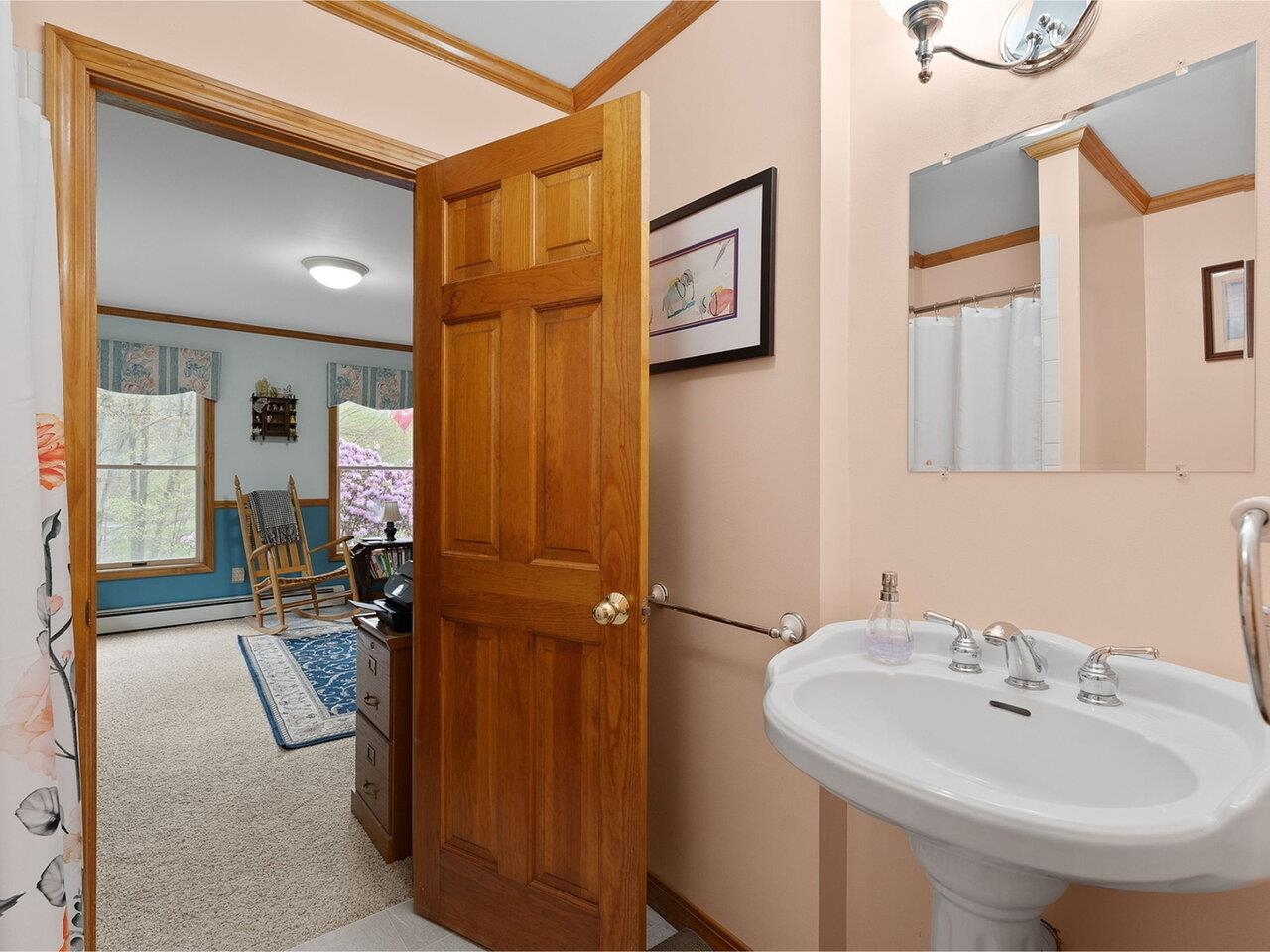 Attached 3/4 Bath