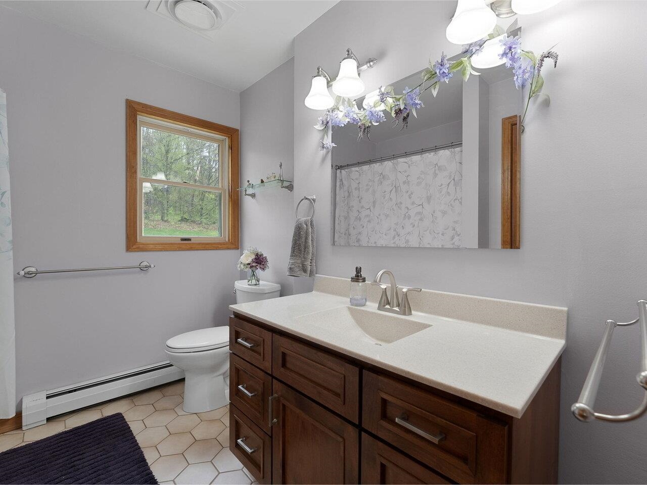 En Suite Bath