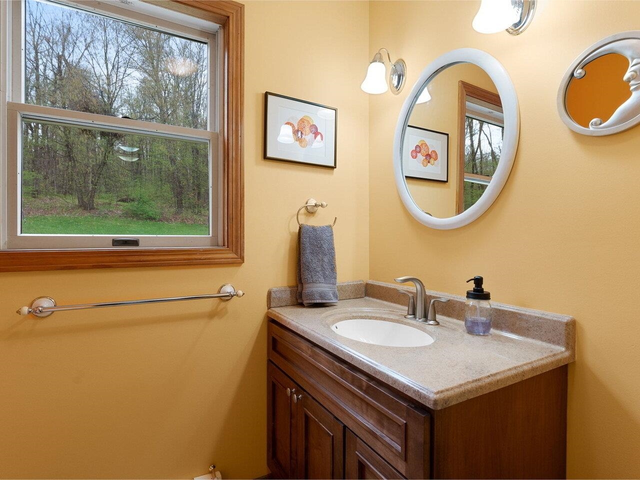 Upstairs Full Bath
