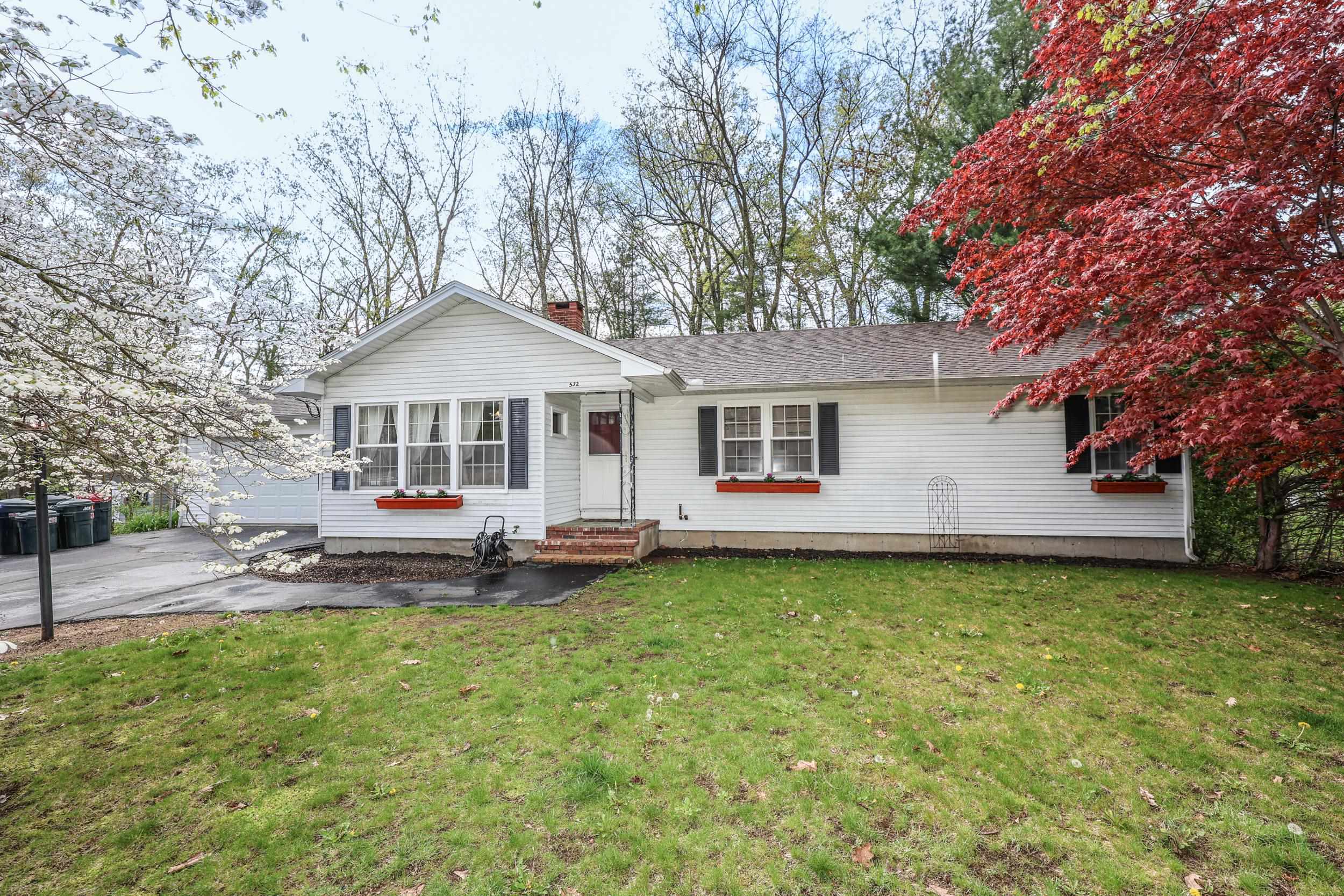 Photo of 532 Oak Street Manchester NH 03104