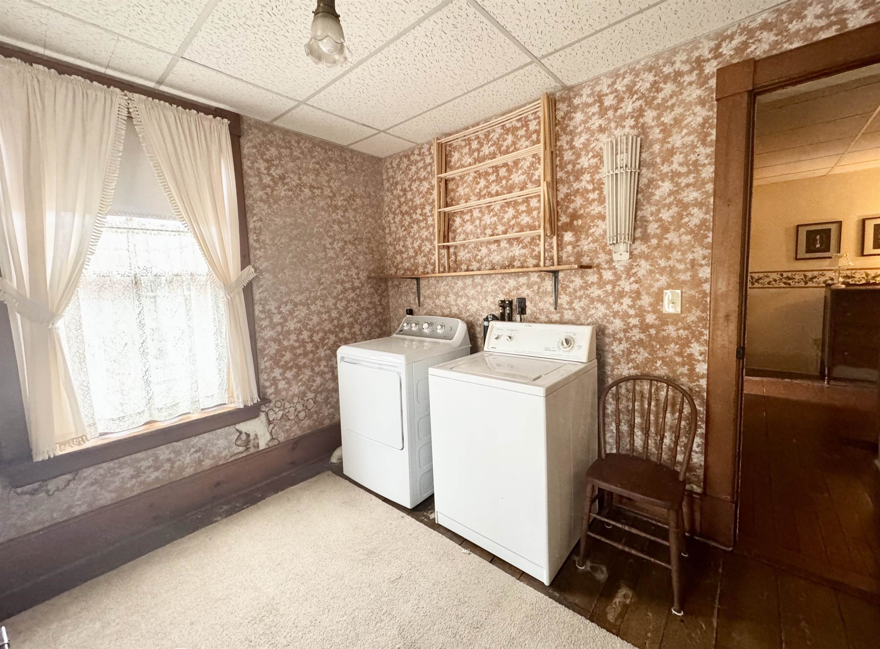 Bonus room - second floor 23163250