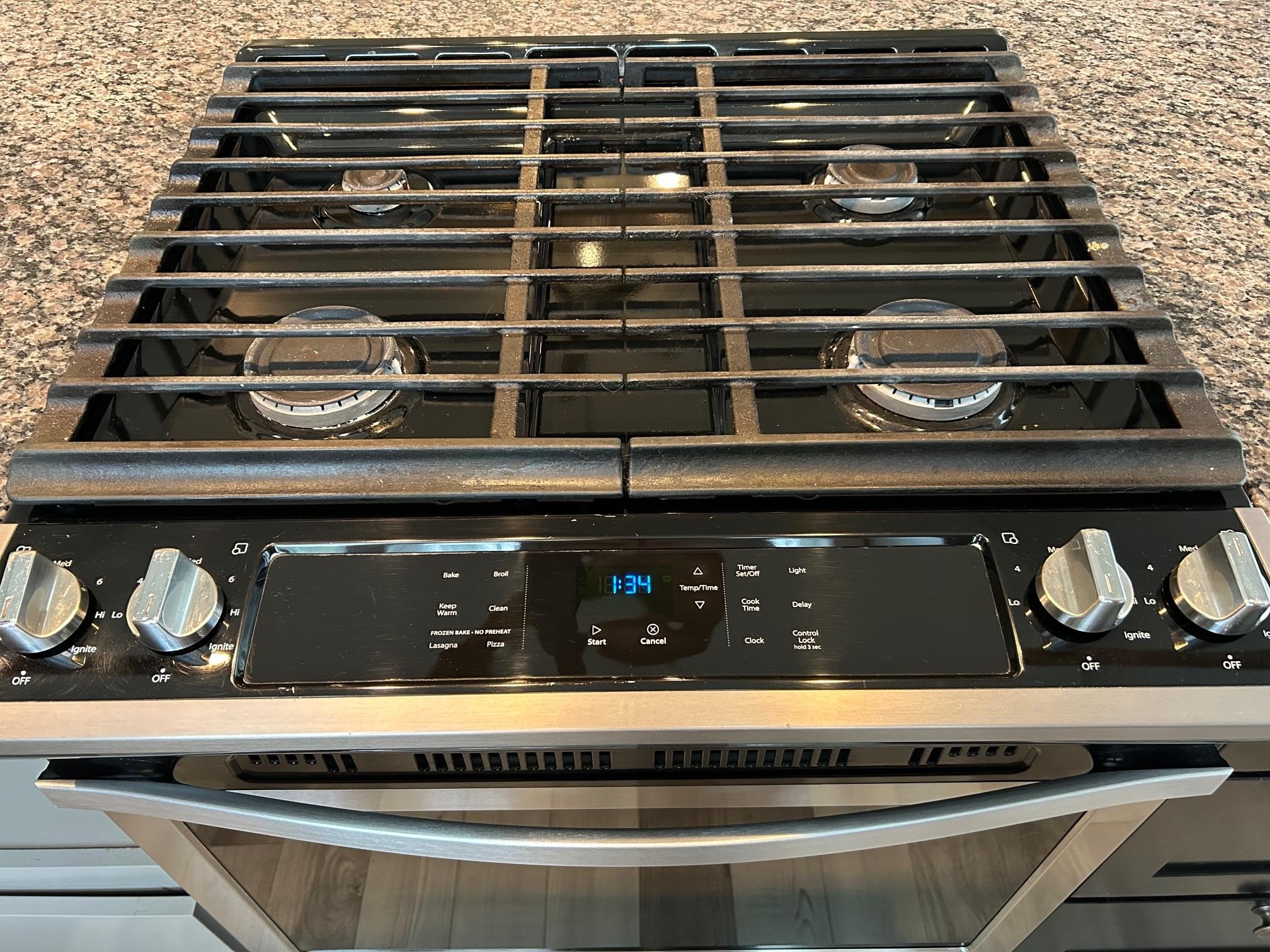 Whirlpool Range - propane 23163045