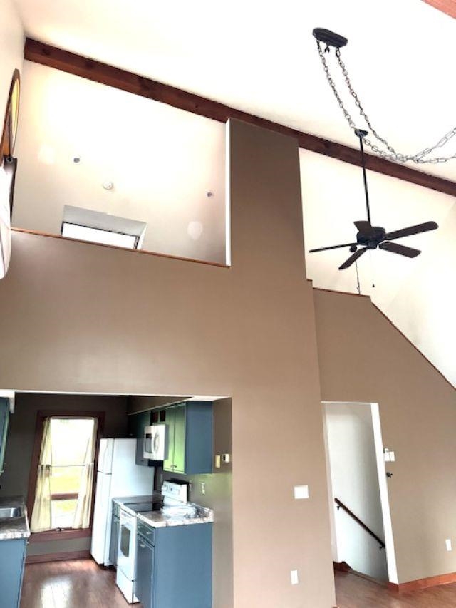 Soaring Ceilings