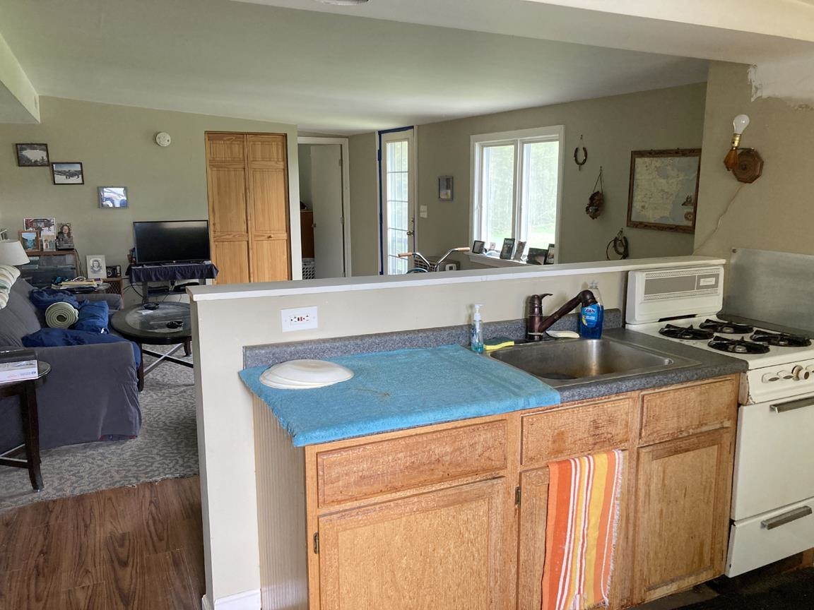 Kitchen area