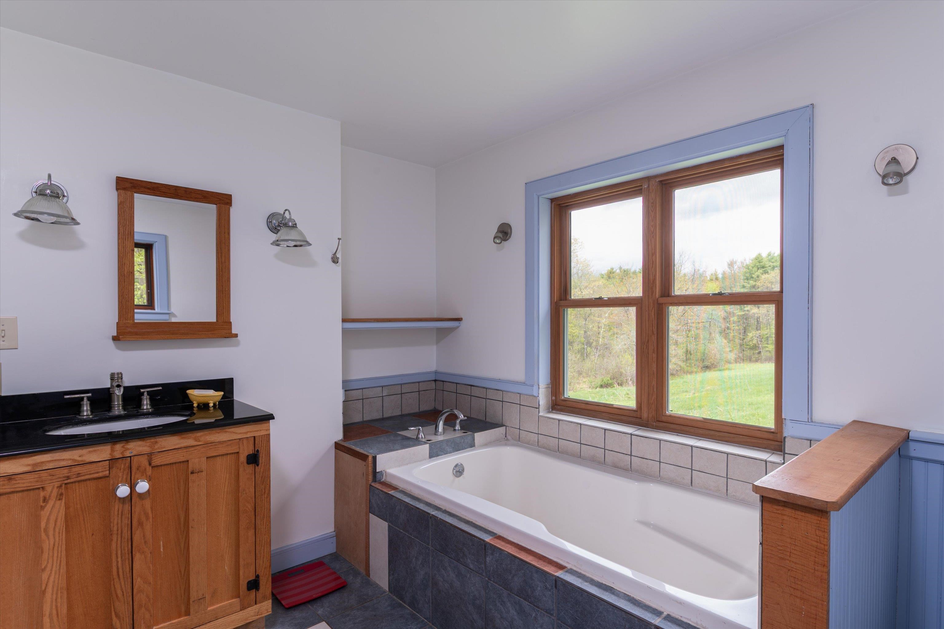 2nd floor bath