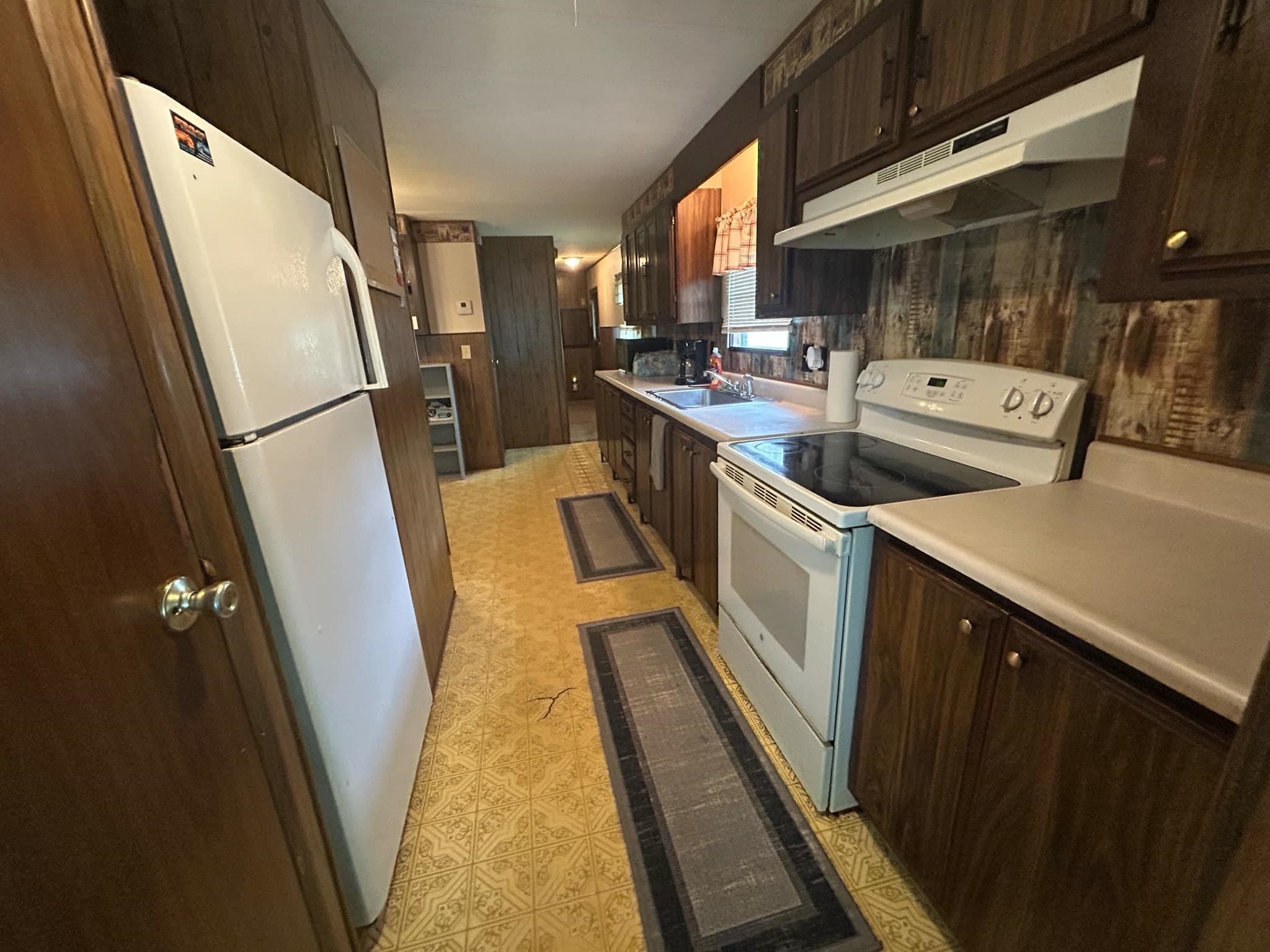 Kitchen 23167031