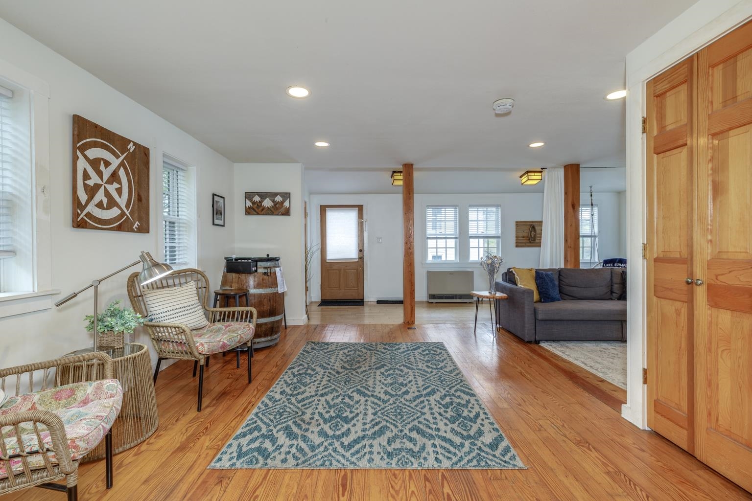 View to Front Door 23189328