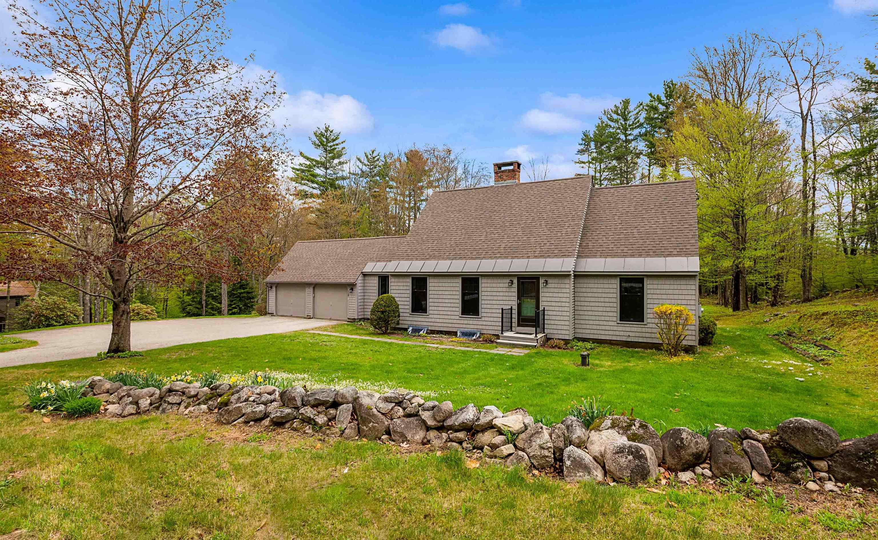 NEW LONDON NH Homes for sale