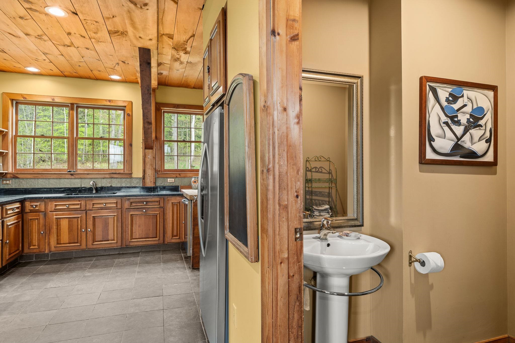 Halfbath on Main Level 23187894
