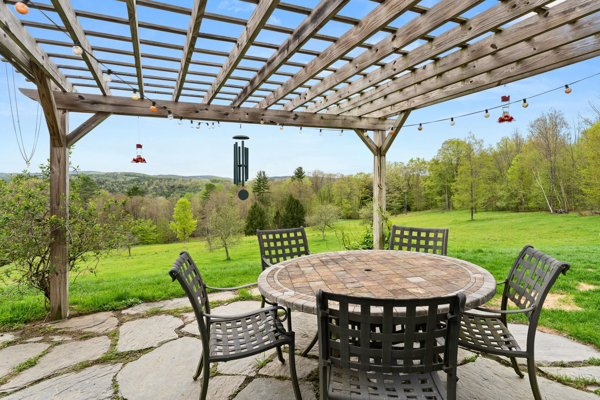 Pergola over Backyard Patio 23187918