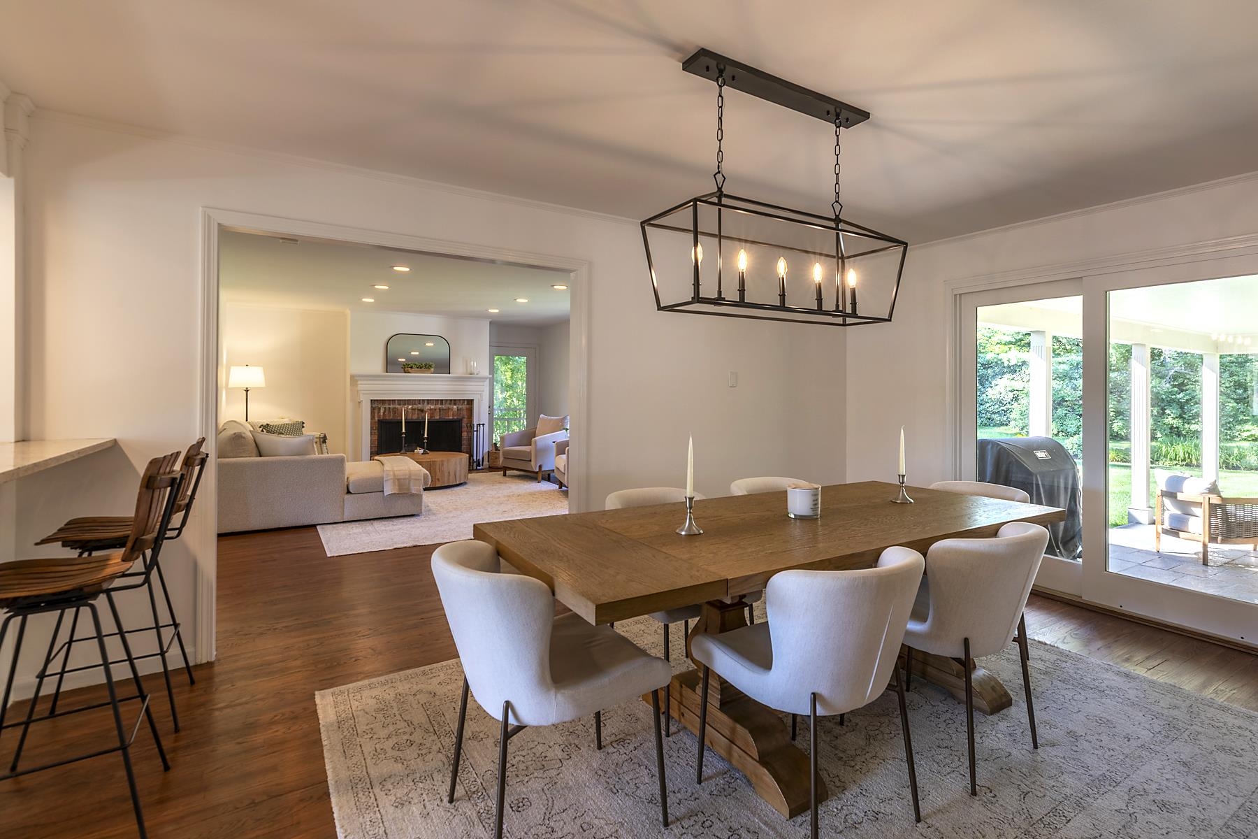 Formal dining room